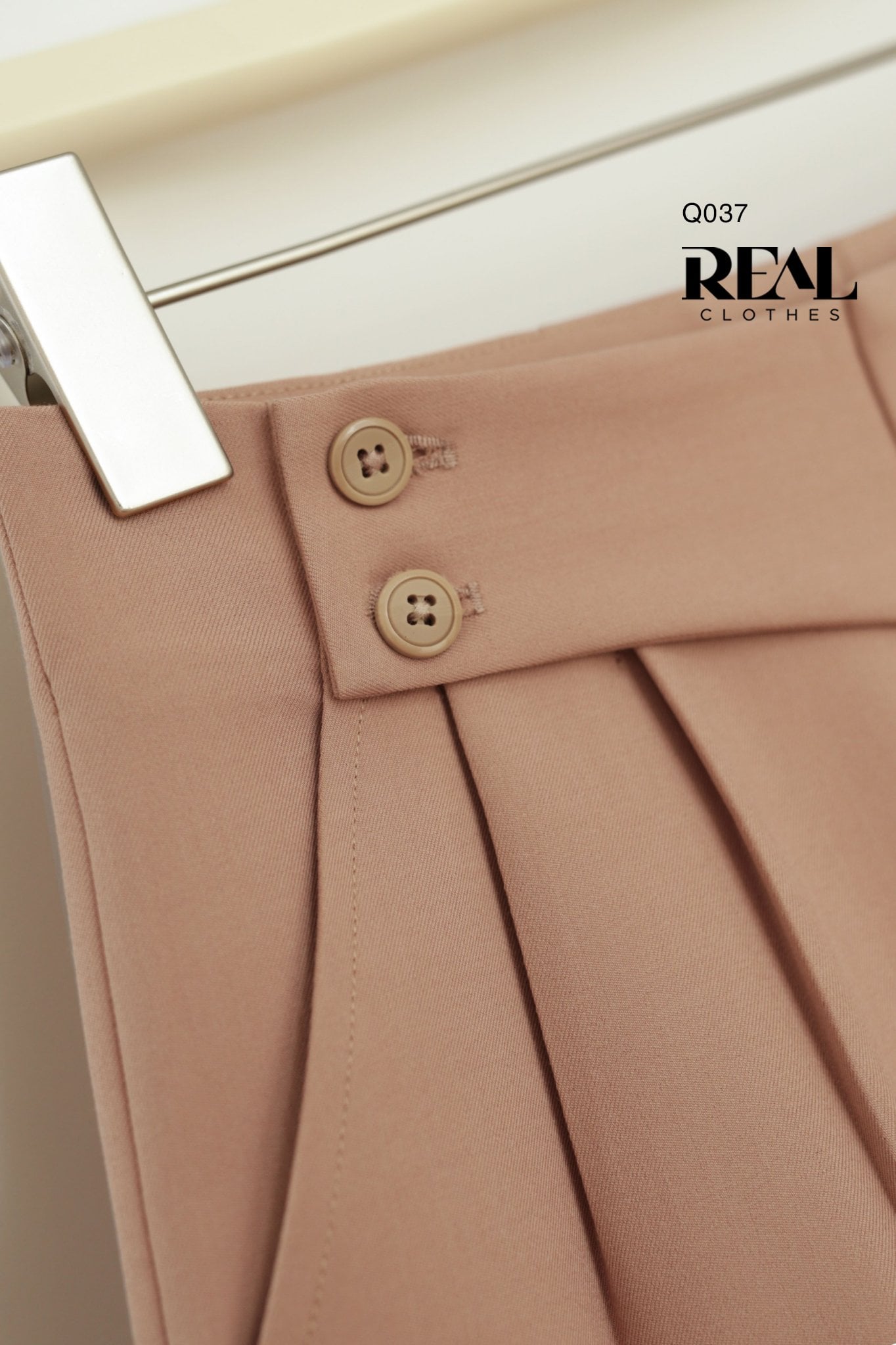 Quần Tokyo nút da bò