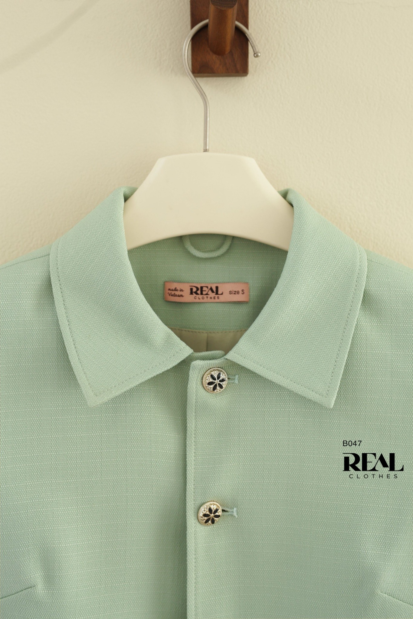 Blazer cổ lá sen xanh bơ