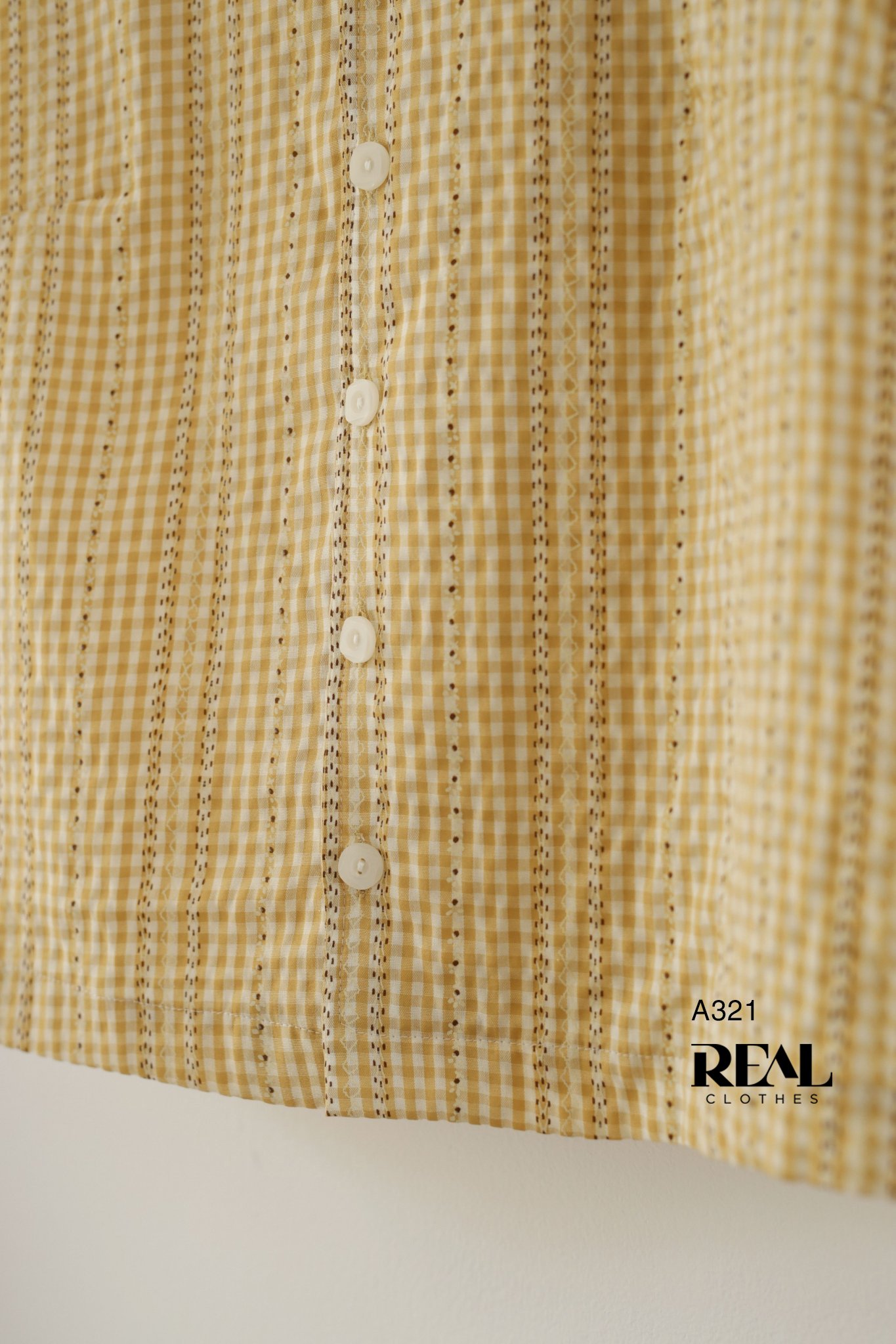 Áo Cherry vàng SALE