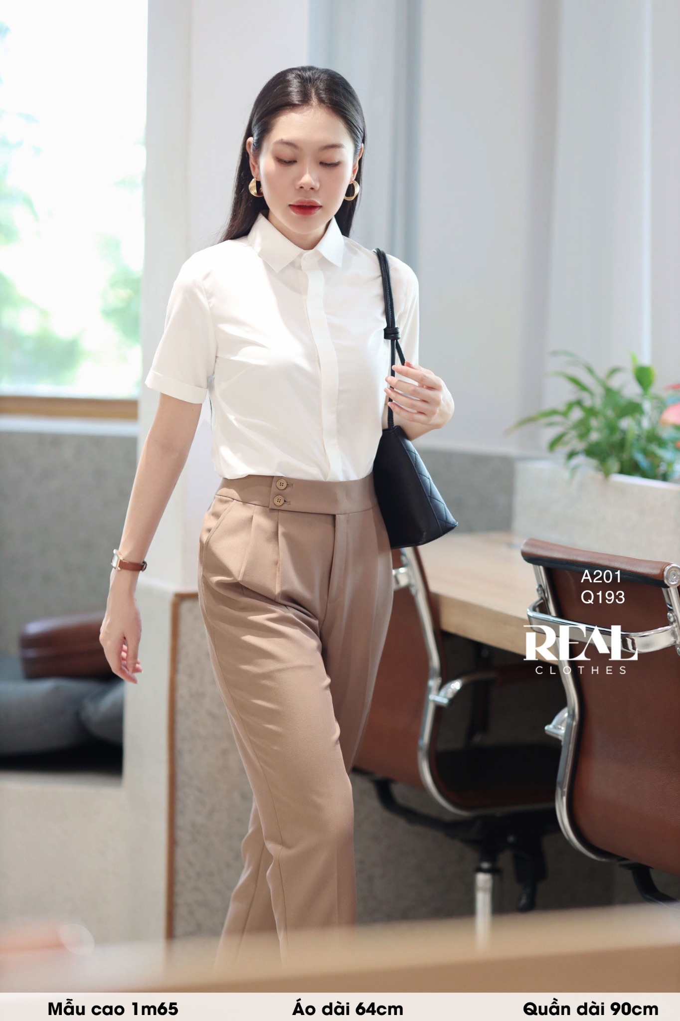 Sơ mi lụa sồi trắng tay đủ