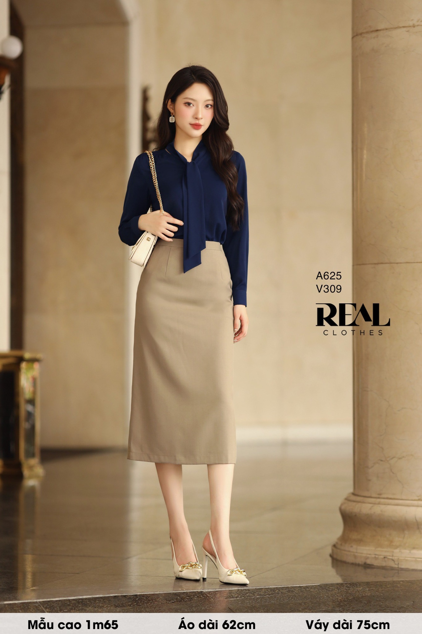 Áo cà vạt xanh đen