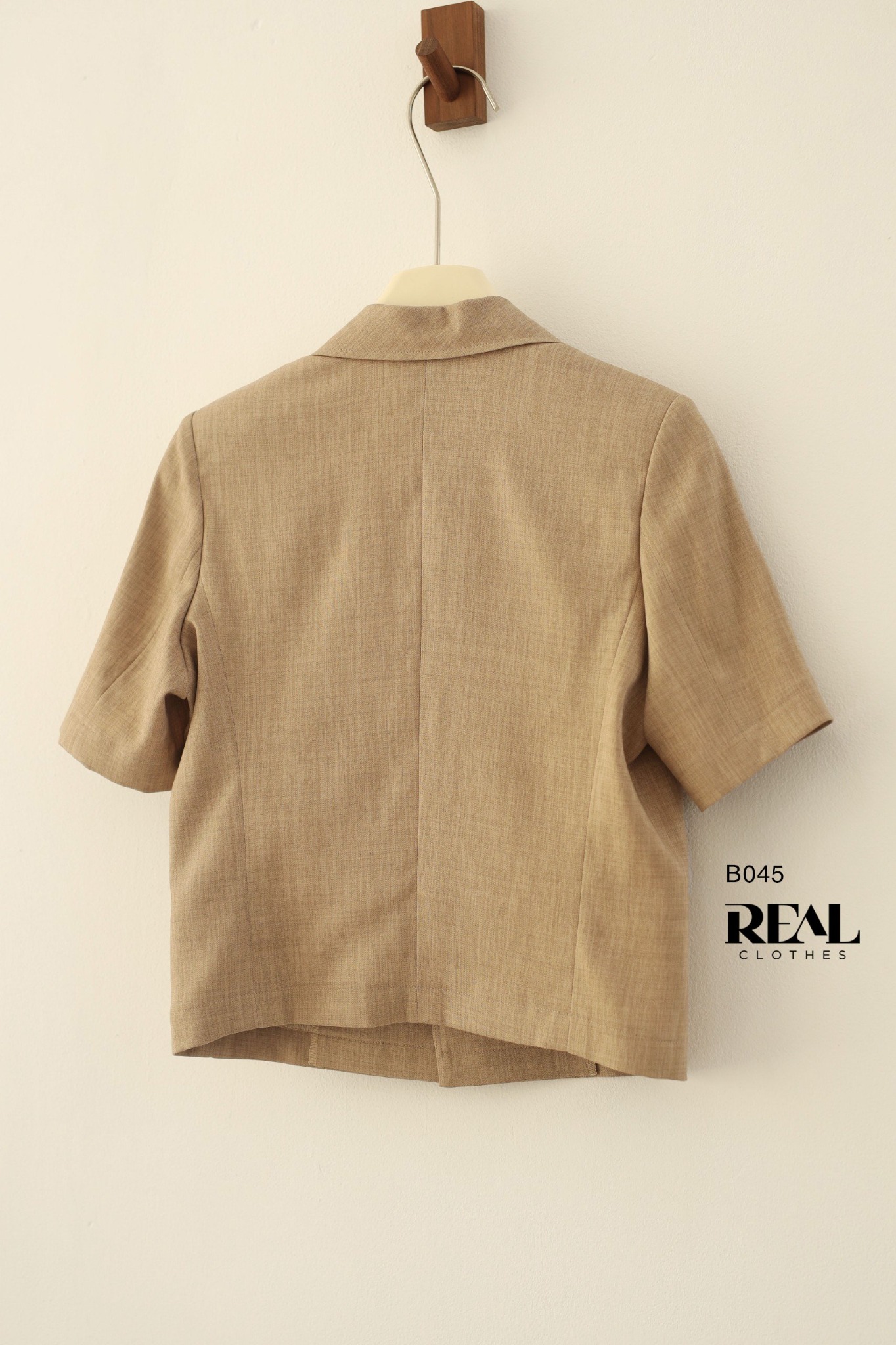 Blazer tay ngắn nâu vàng SALE