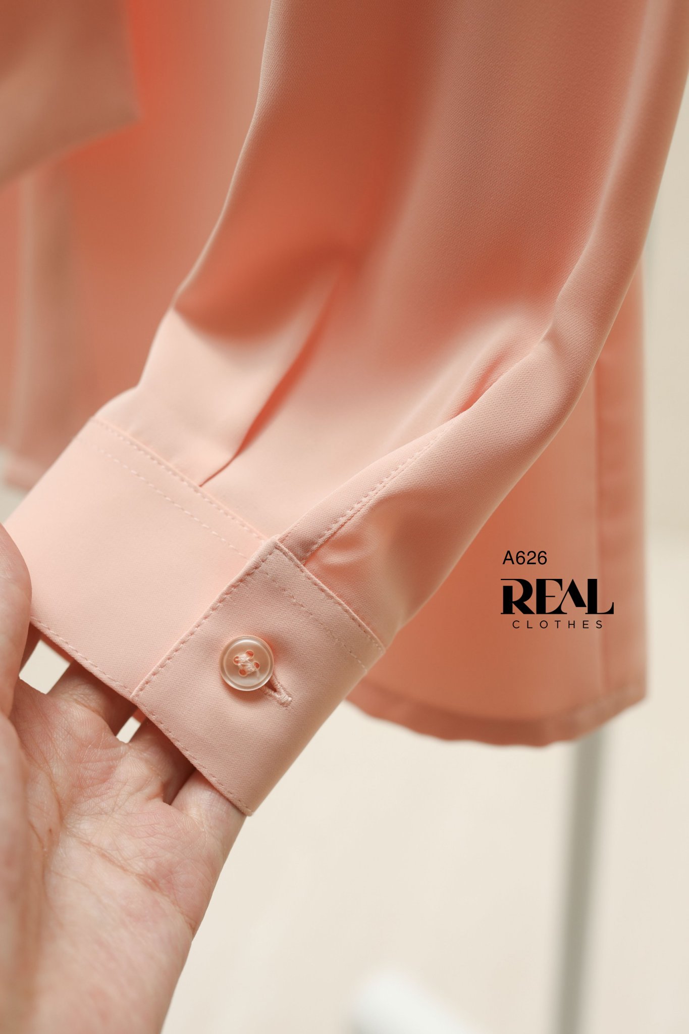 Áo cà vạt cam nhạt