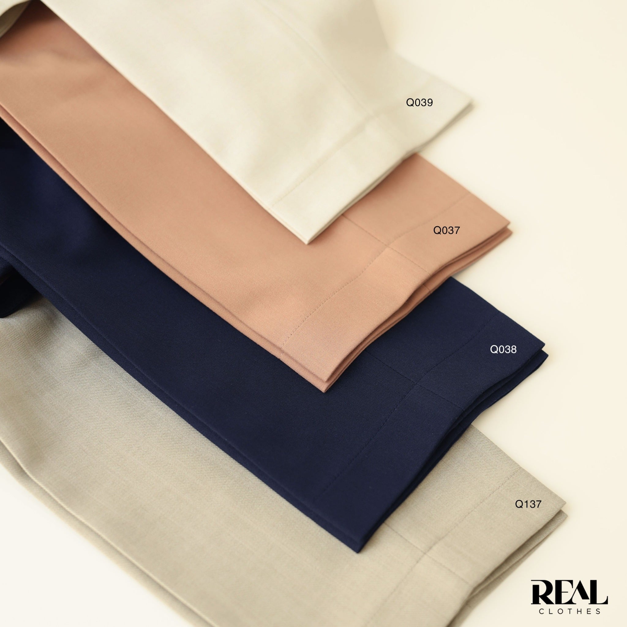 Quần Tokyo nút xanh đen