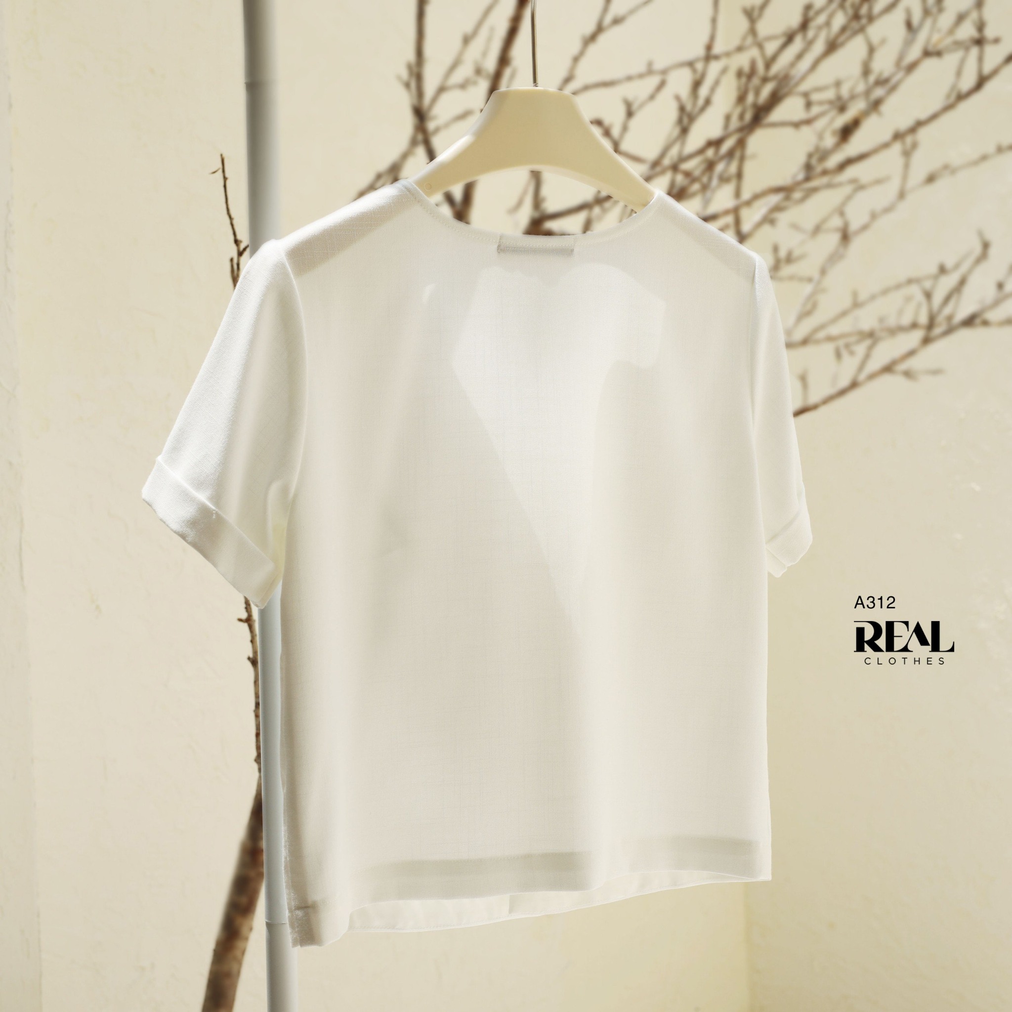 Áo chéo vạt trắng SALE