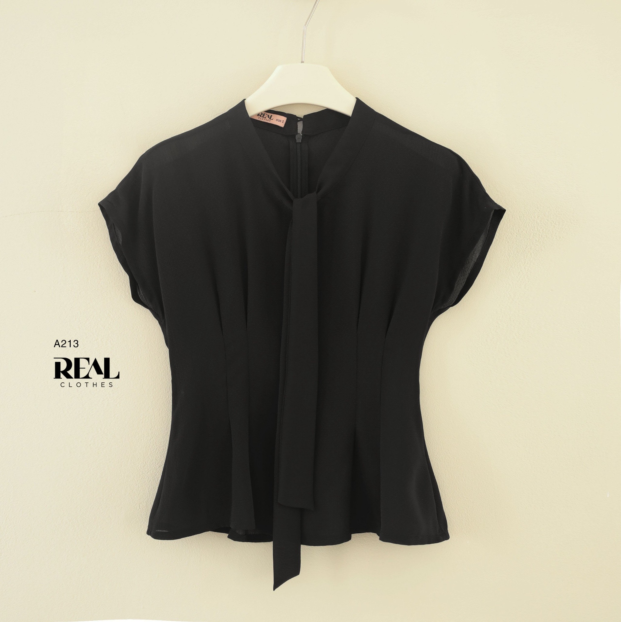 Áo cánh dơi nơ đen FINAL SALE