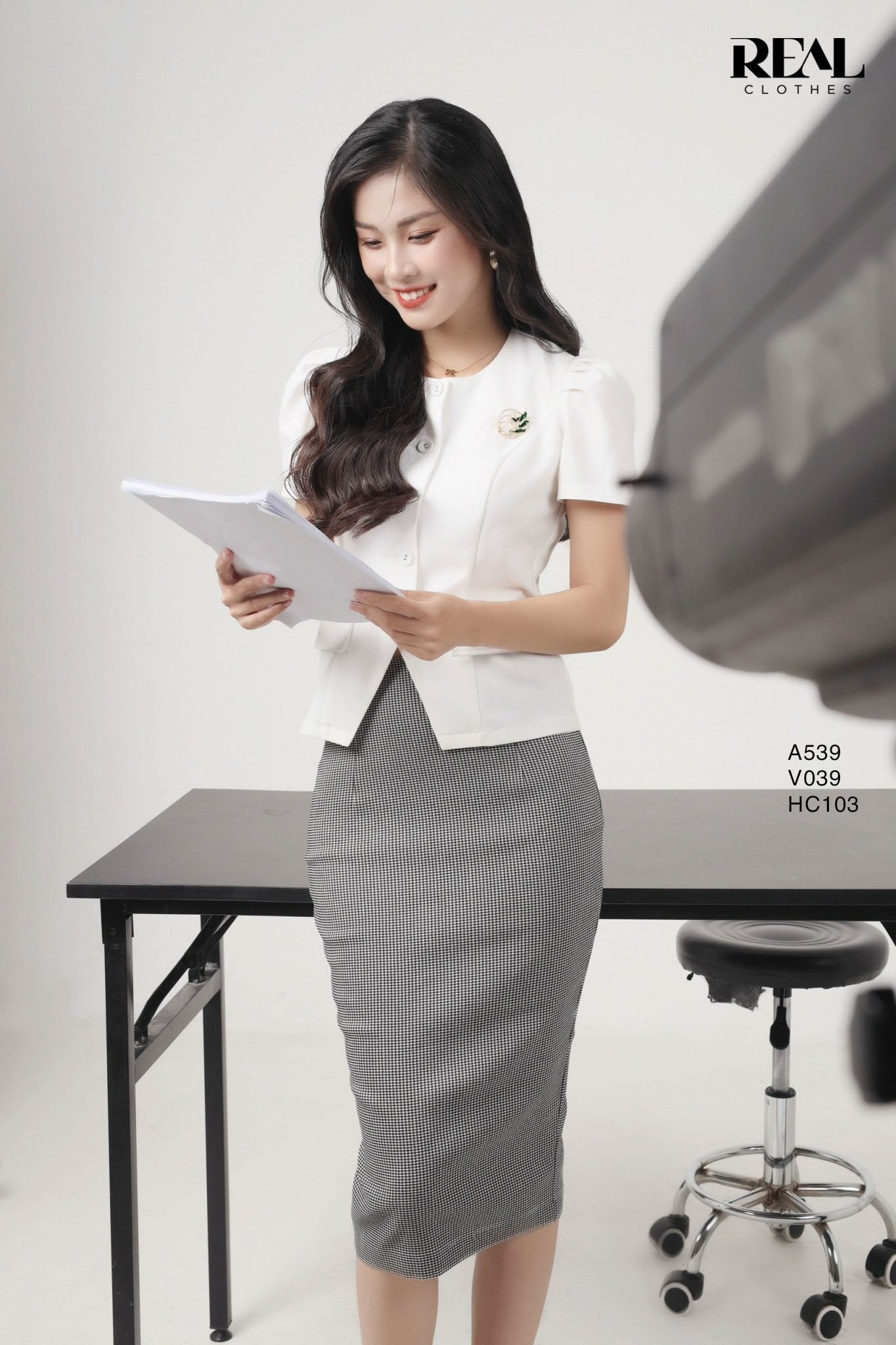 Áo Lotus trắng SALE