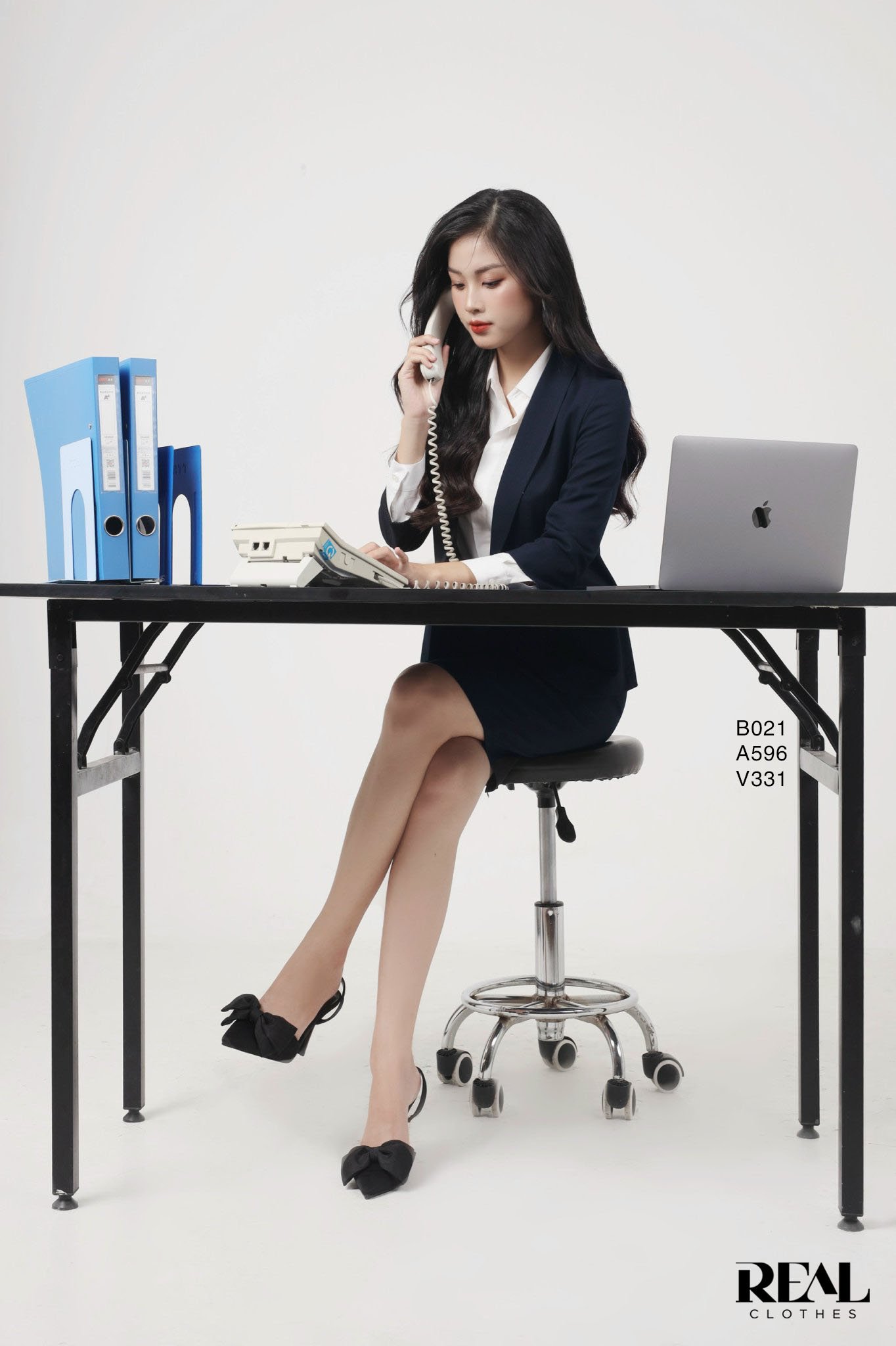 Sơ mi lụa sồi trắng tay dài