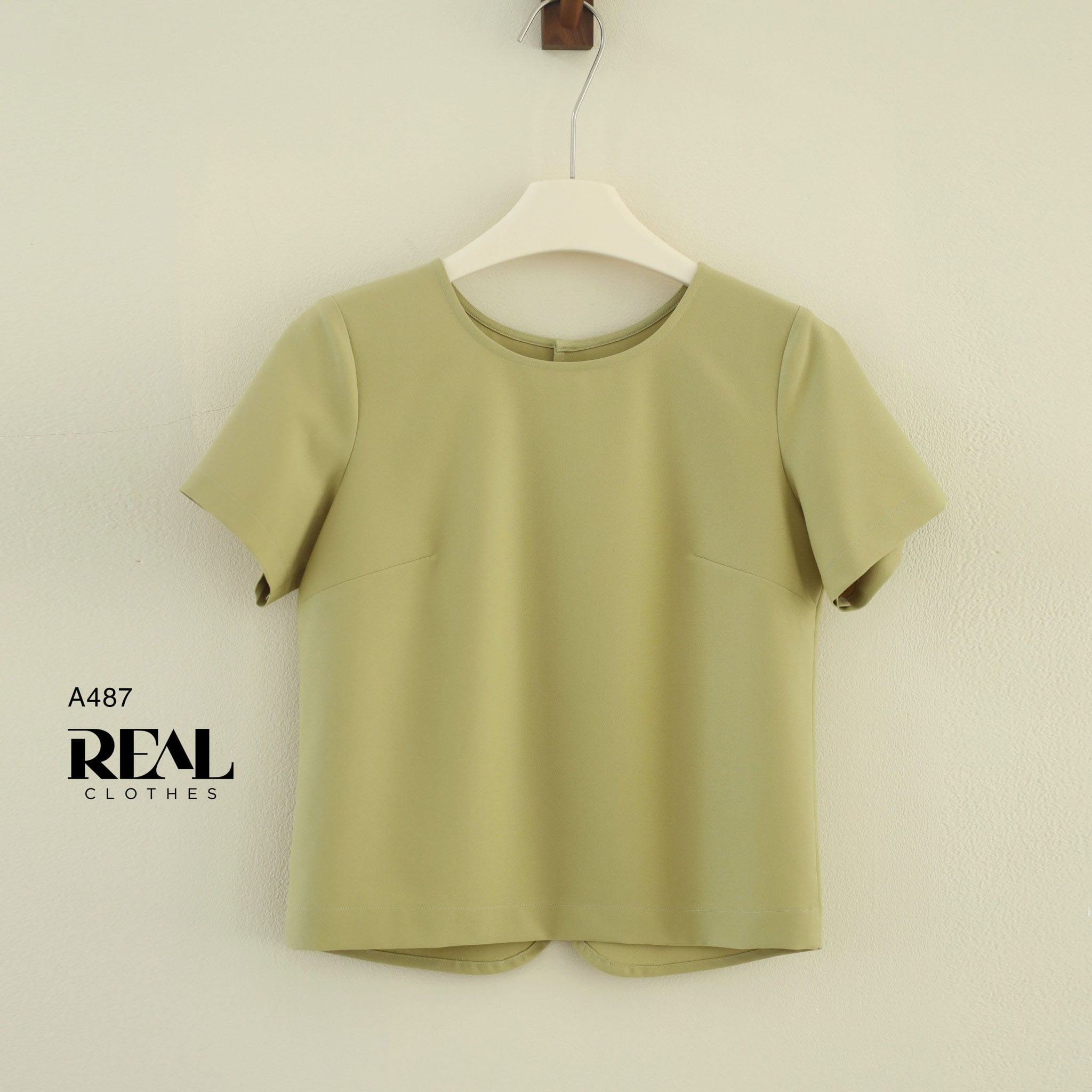 Croptop nút xanh bơ SALE