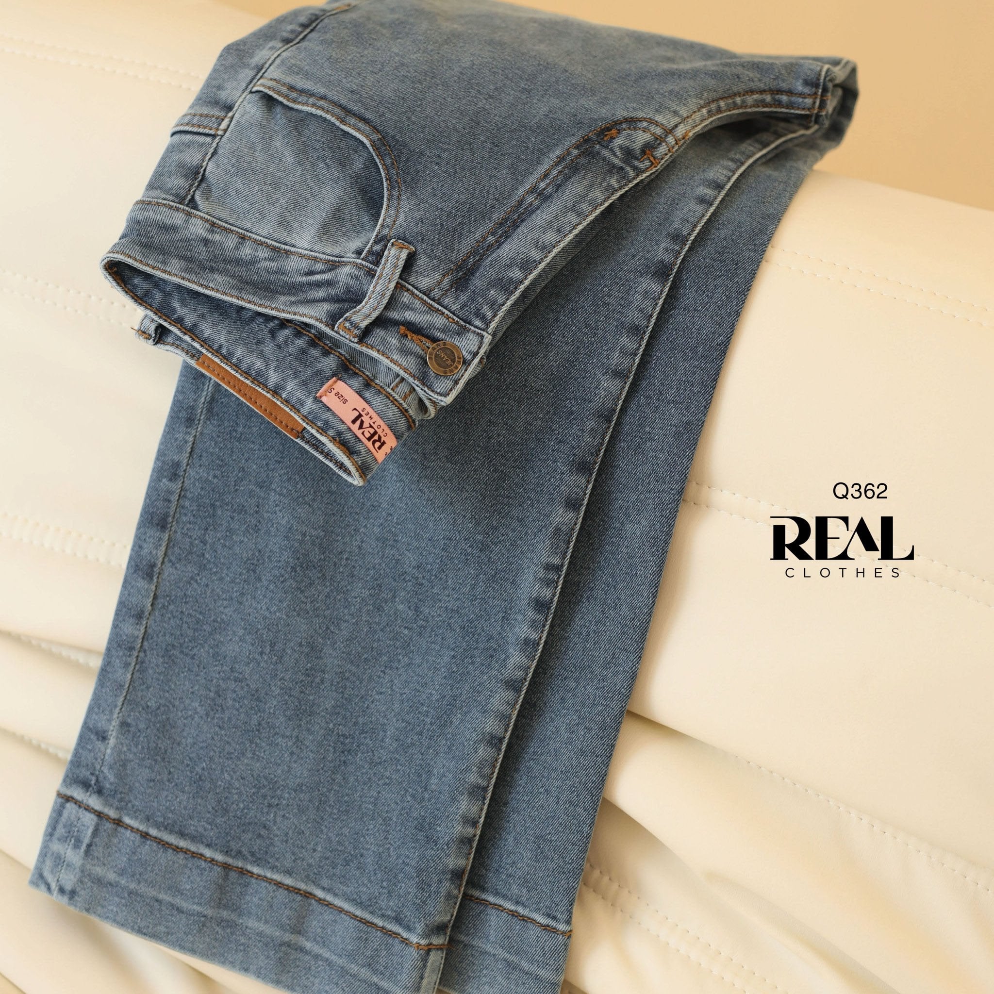 Quần Jeans ống đứng xanh đậm