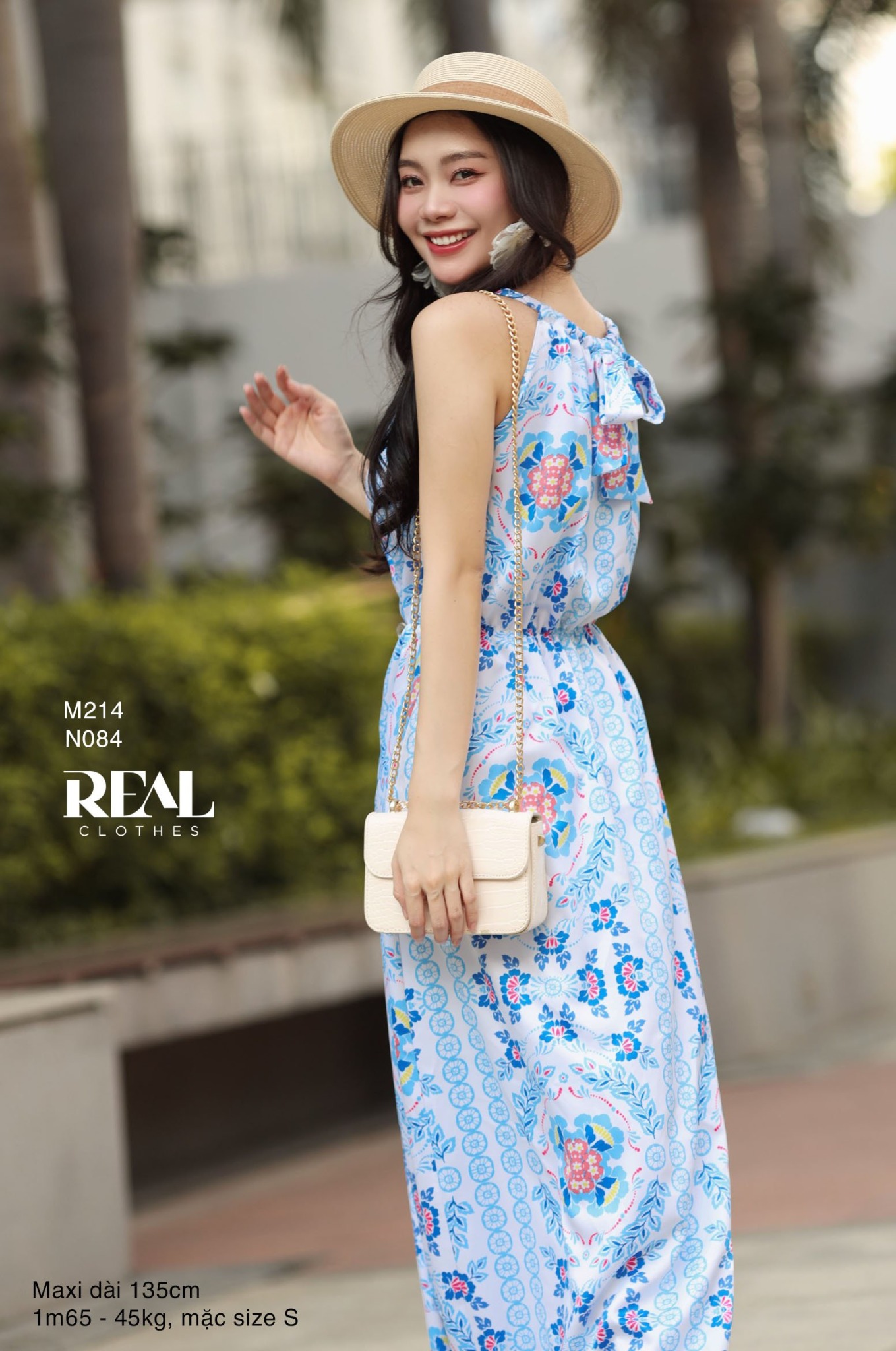 Maxi yếm hoa blue SALE