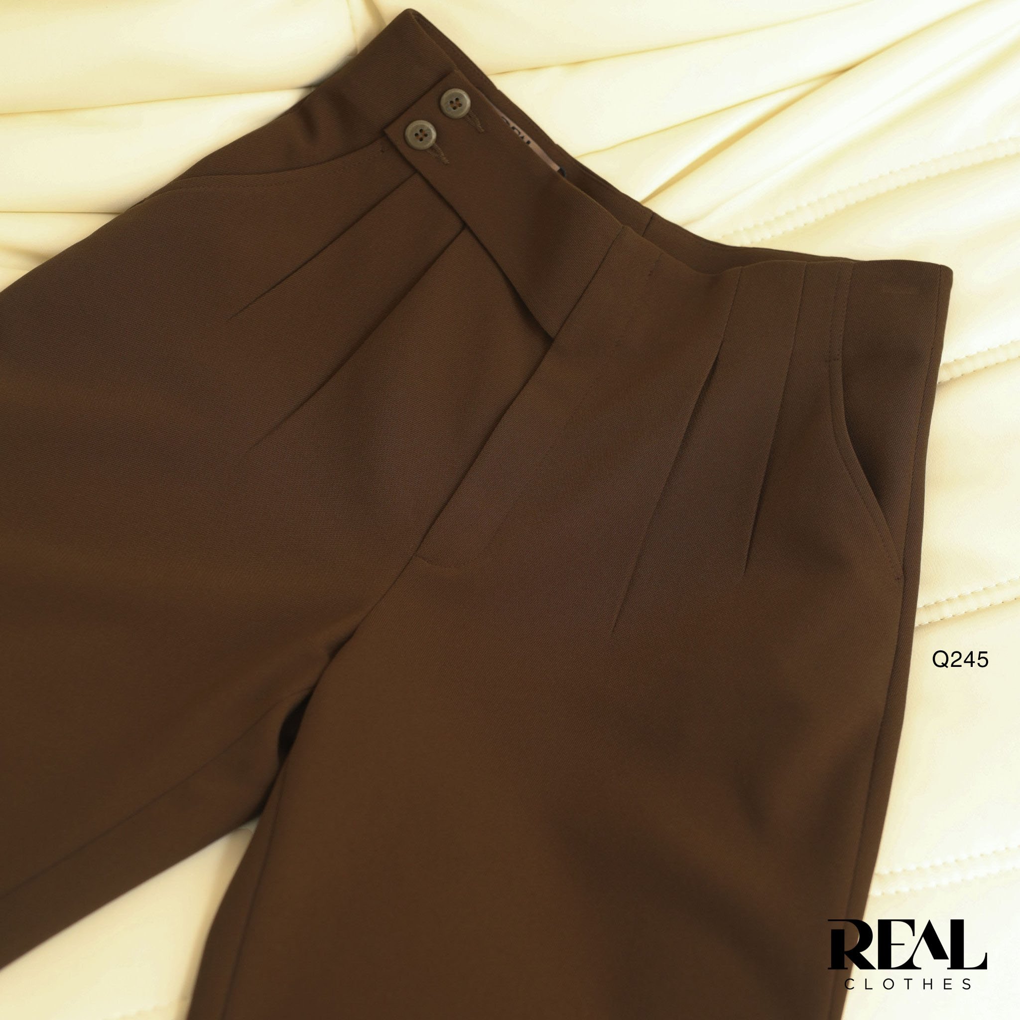 Quần suông Tokyo nút nâu đậm