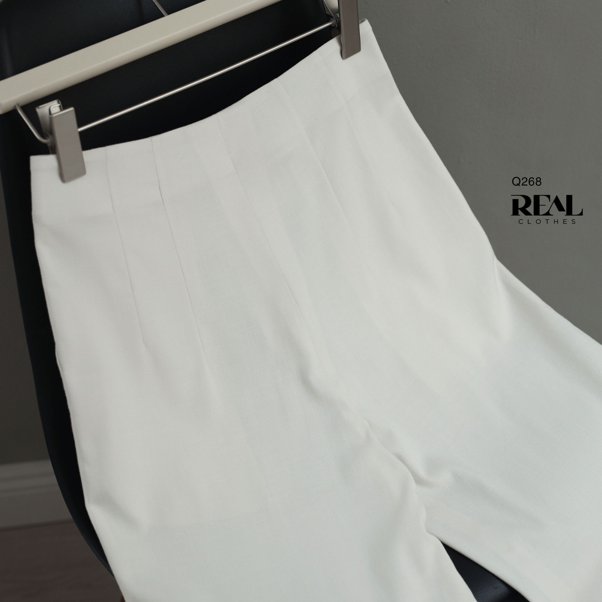 Quần suông Tokyo nút linen trắng