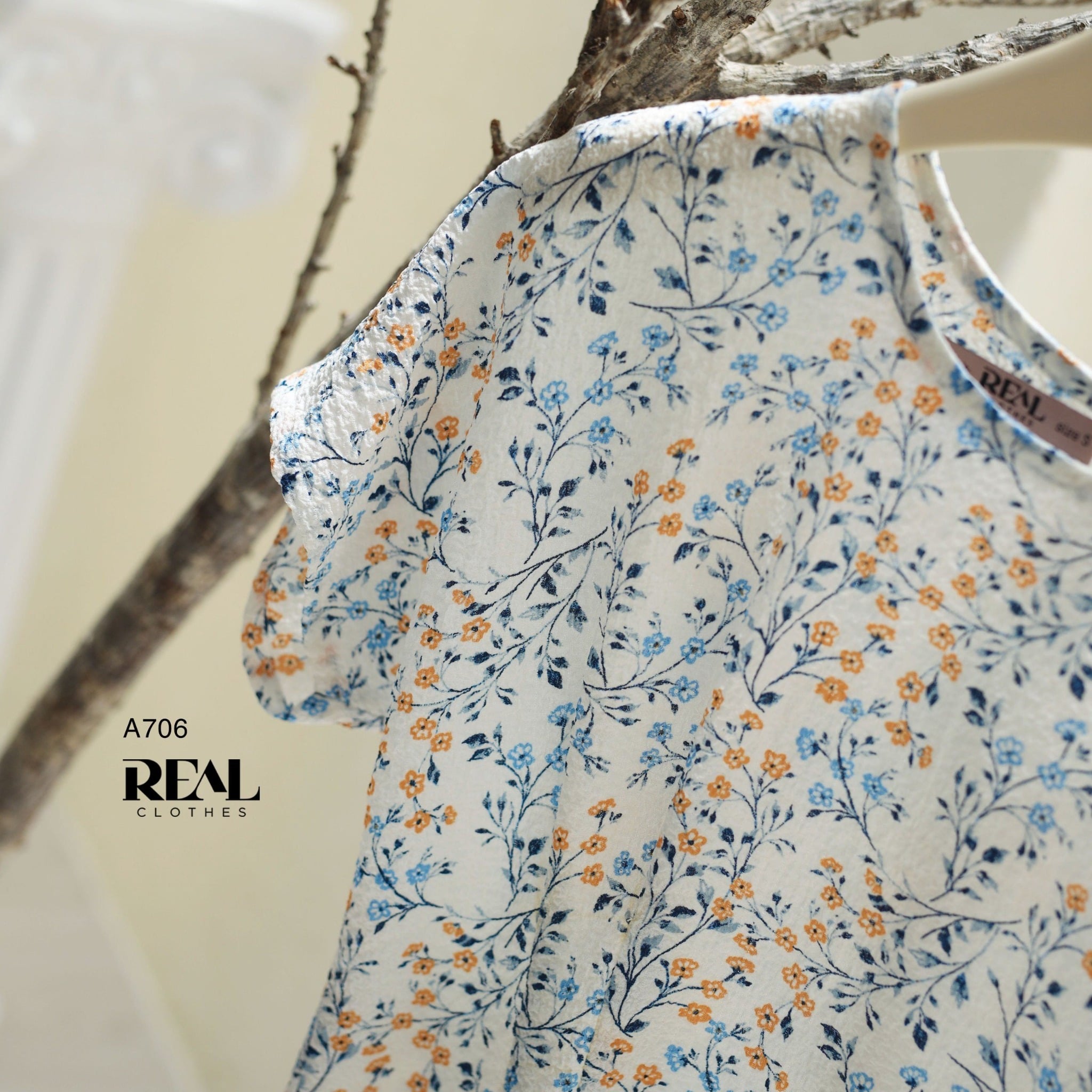 Áo cánh dơi hoa xanh FINAL SALE