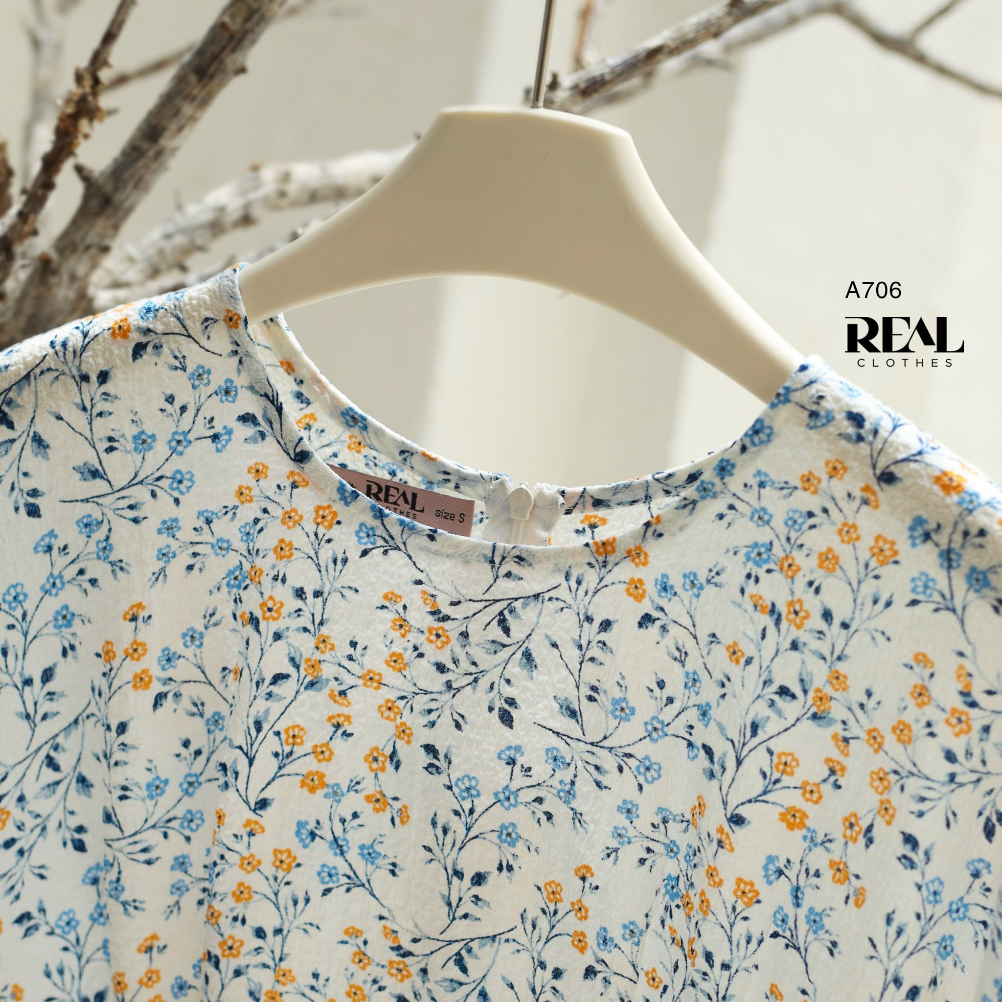 Áo cánh dơi hoa xanh FINAL SALE