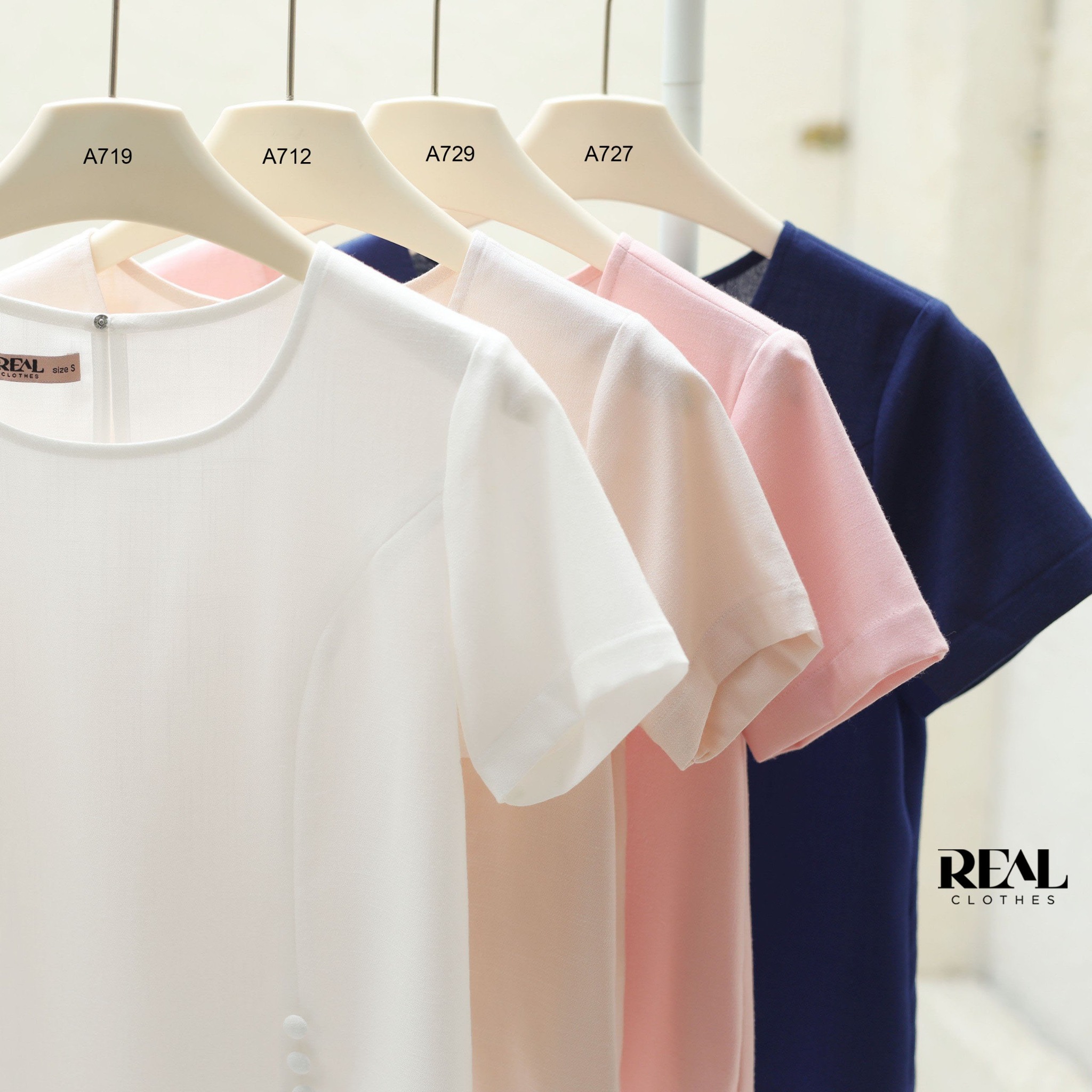 Áo xẻ tà linen bạc xỉu MỚI SALE