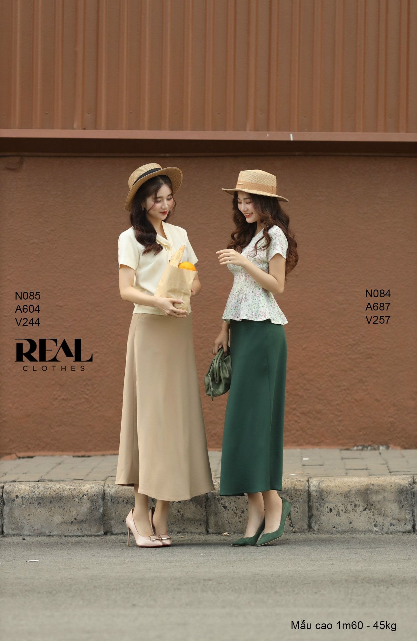 Áo cánh dơi hoa đào FINAL SALE