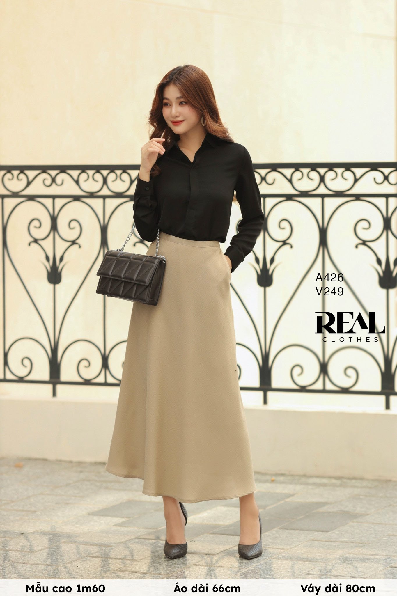 Sơ mi cổ mềm đen