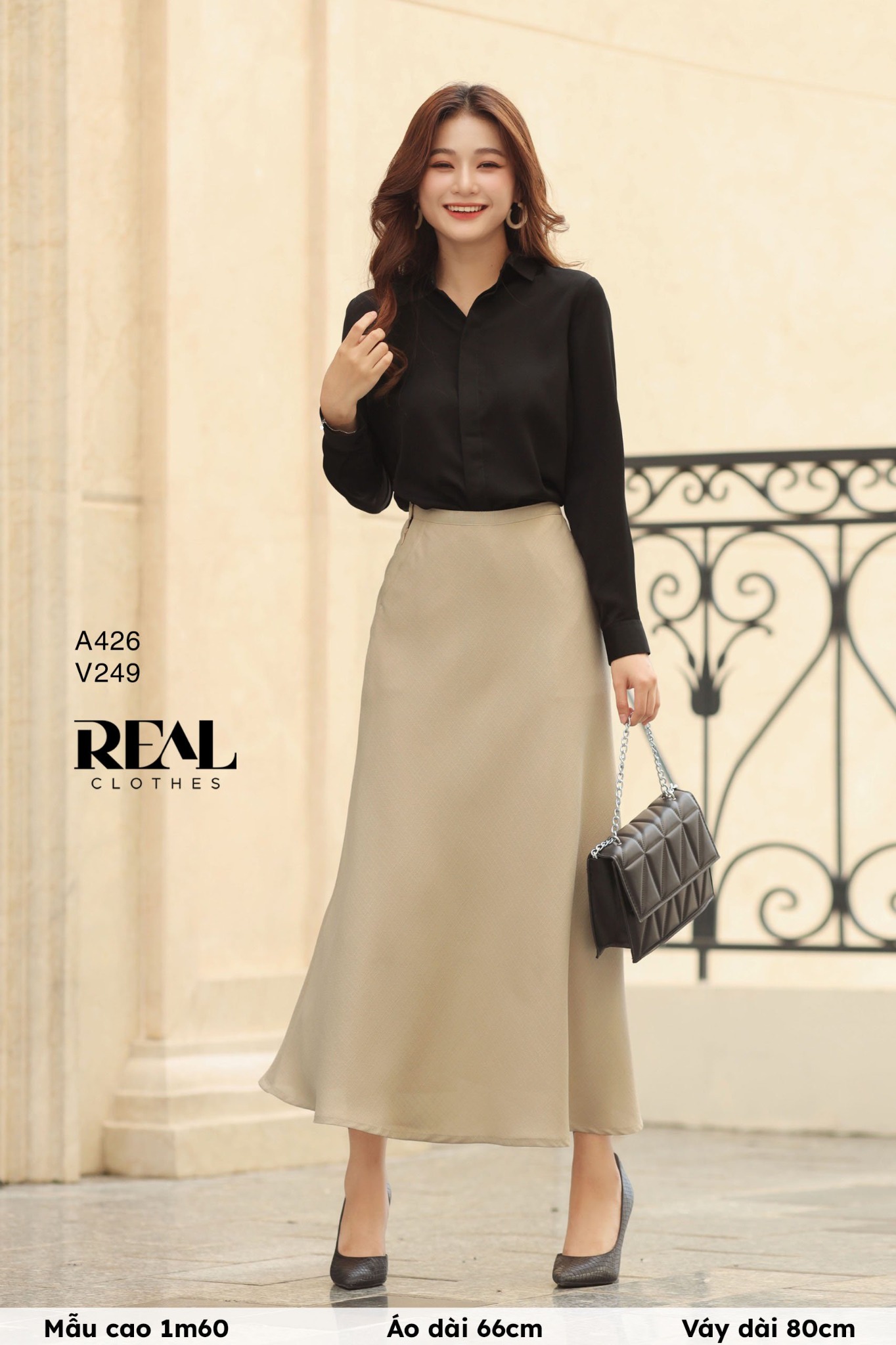 Sơ mi cổ mềm đen