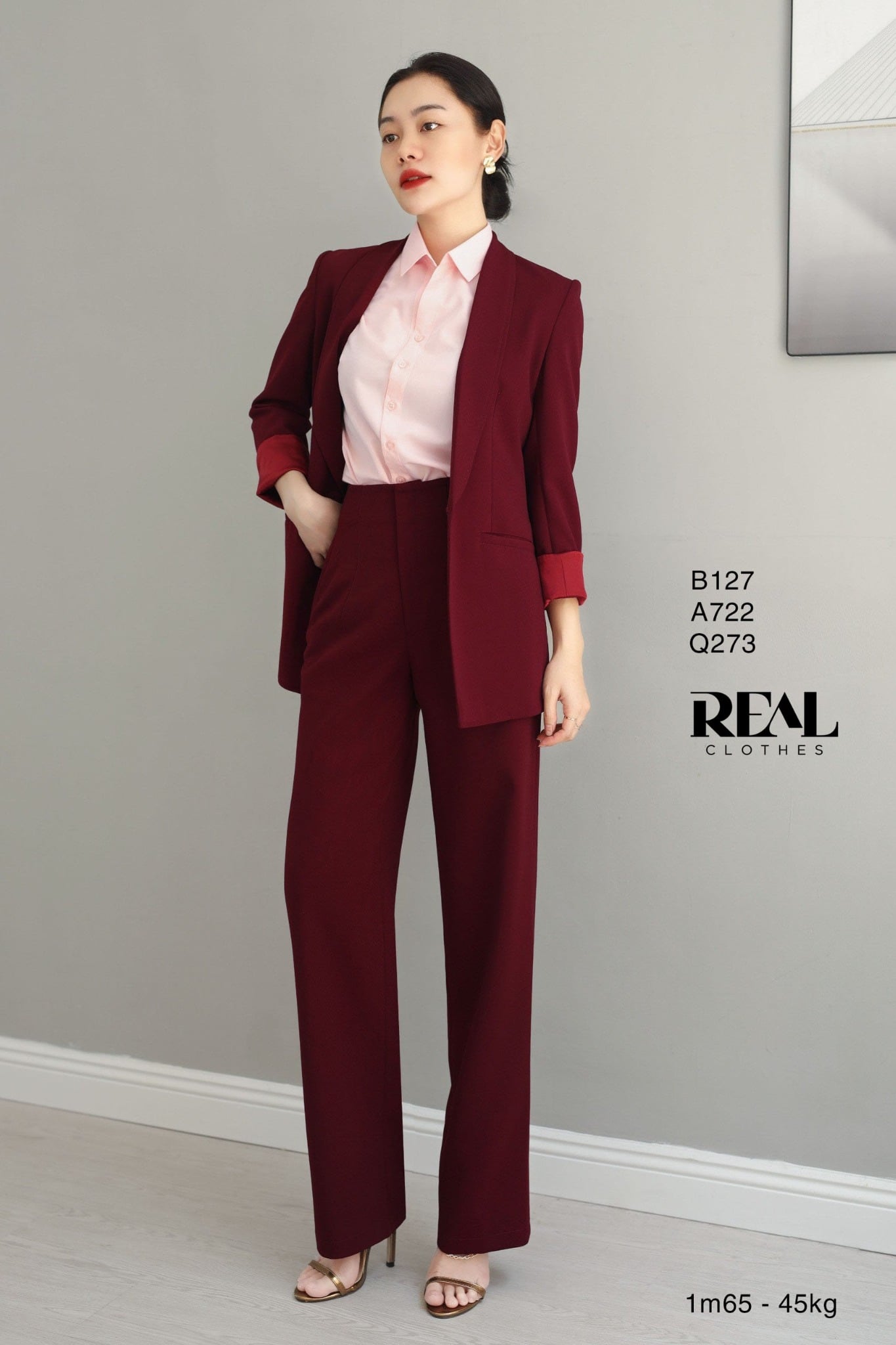 Sơ mi cổ V hồng