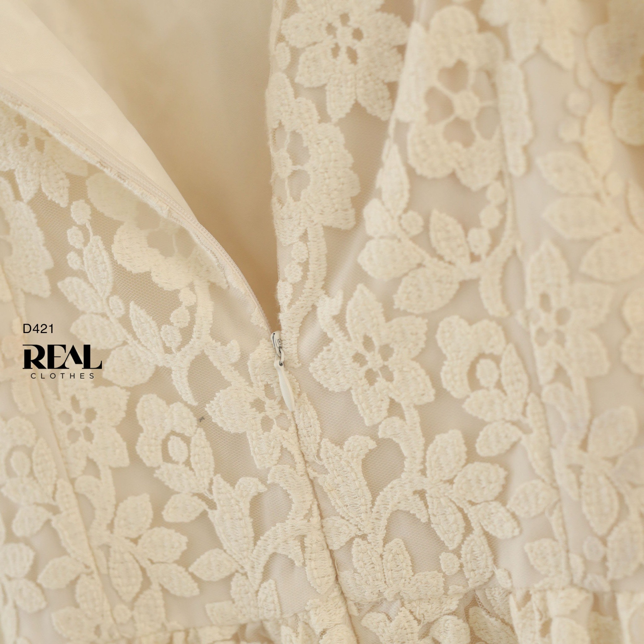 Đầm midi ren hoa thêu SALE - size S