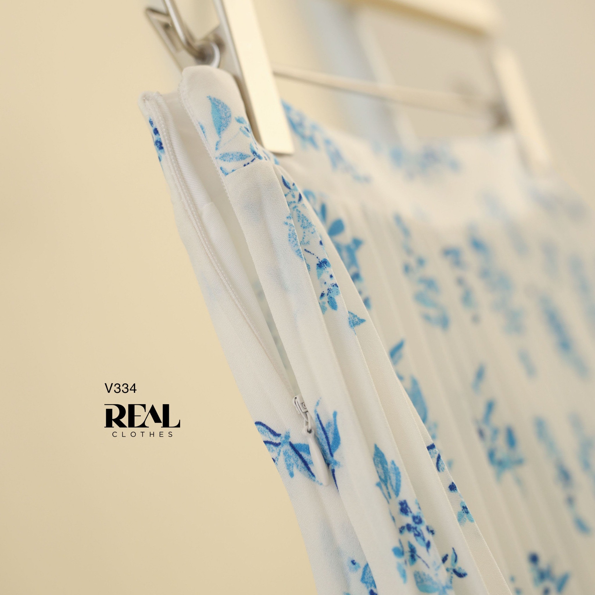 Váy rẻ quạt hoa blue FINAL SALE - size XS