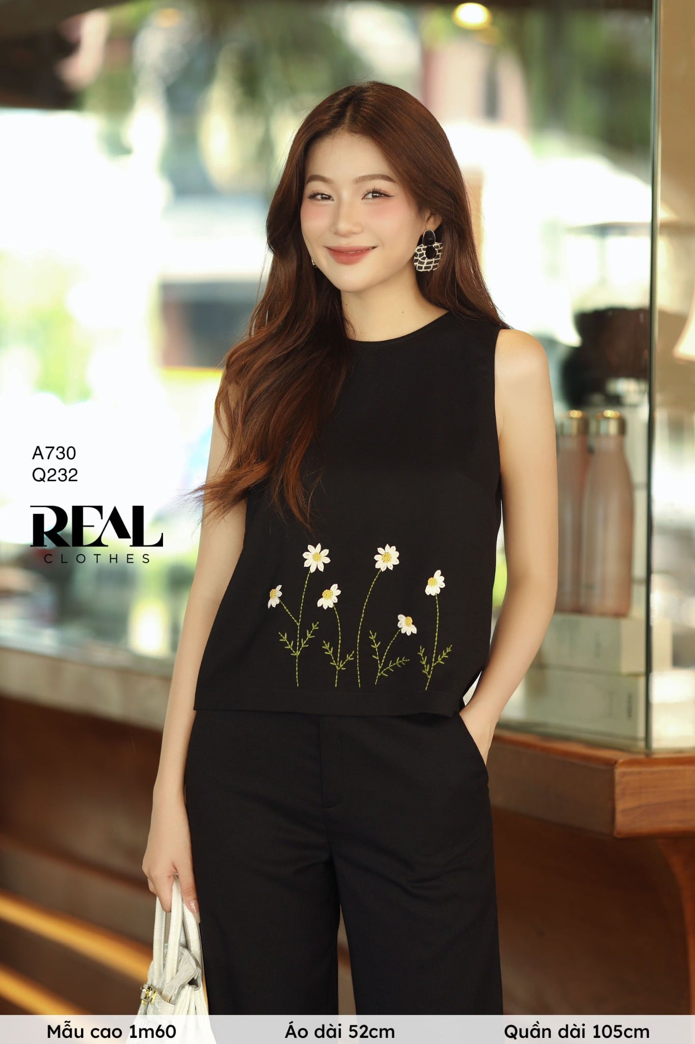 Áo linen đen thêu tay