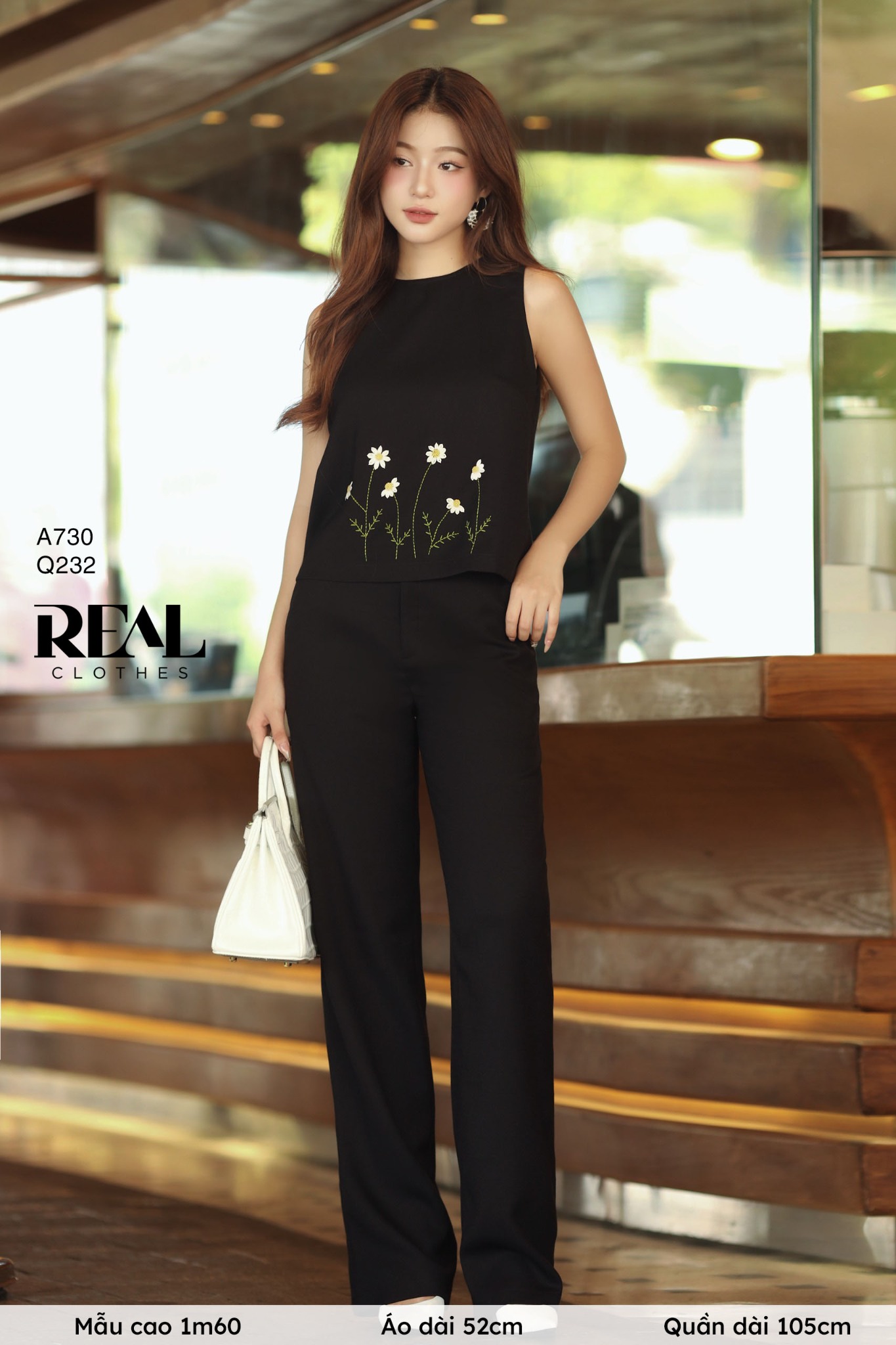 Áo linen đen thêu tay