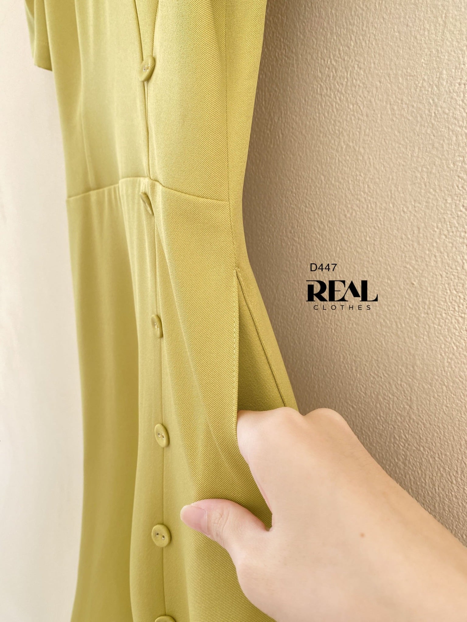 Đầm chéo xanh bơ SALE