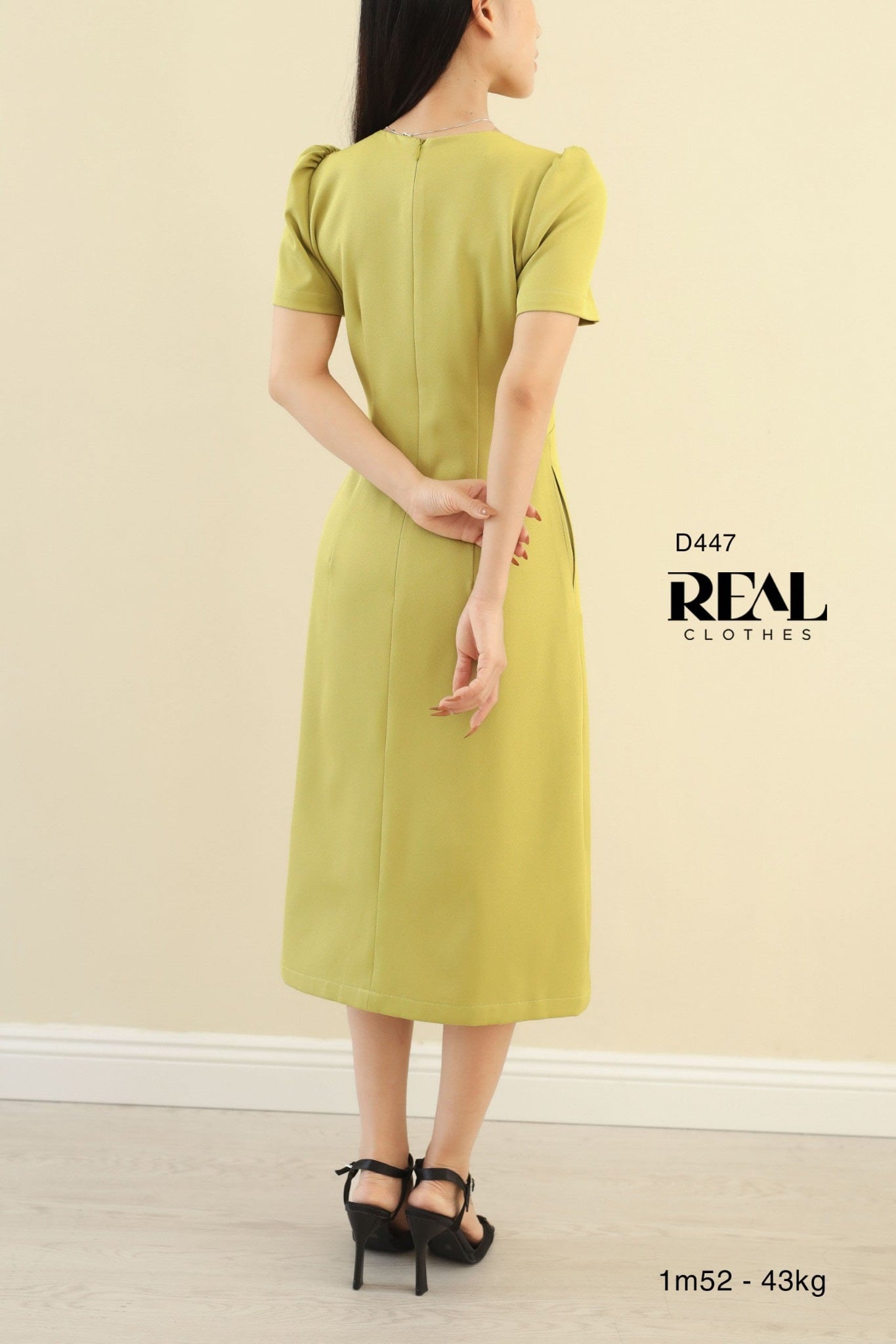 Đầm chéo xanh bơ SALE