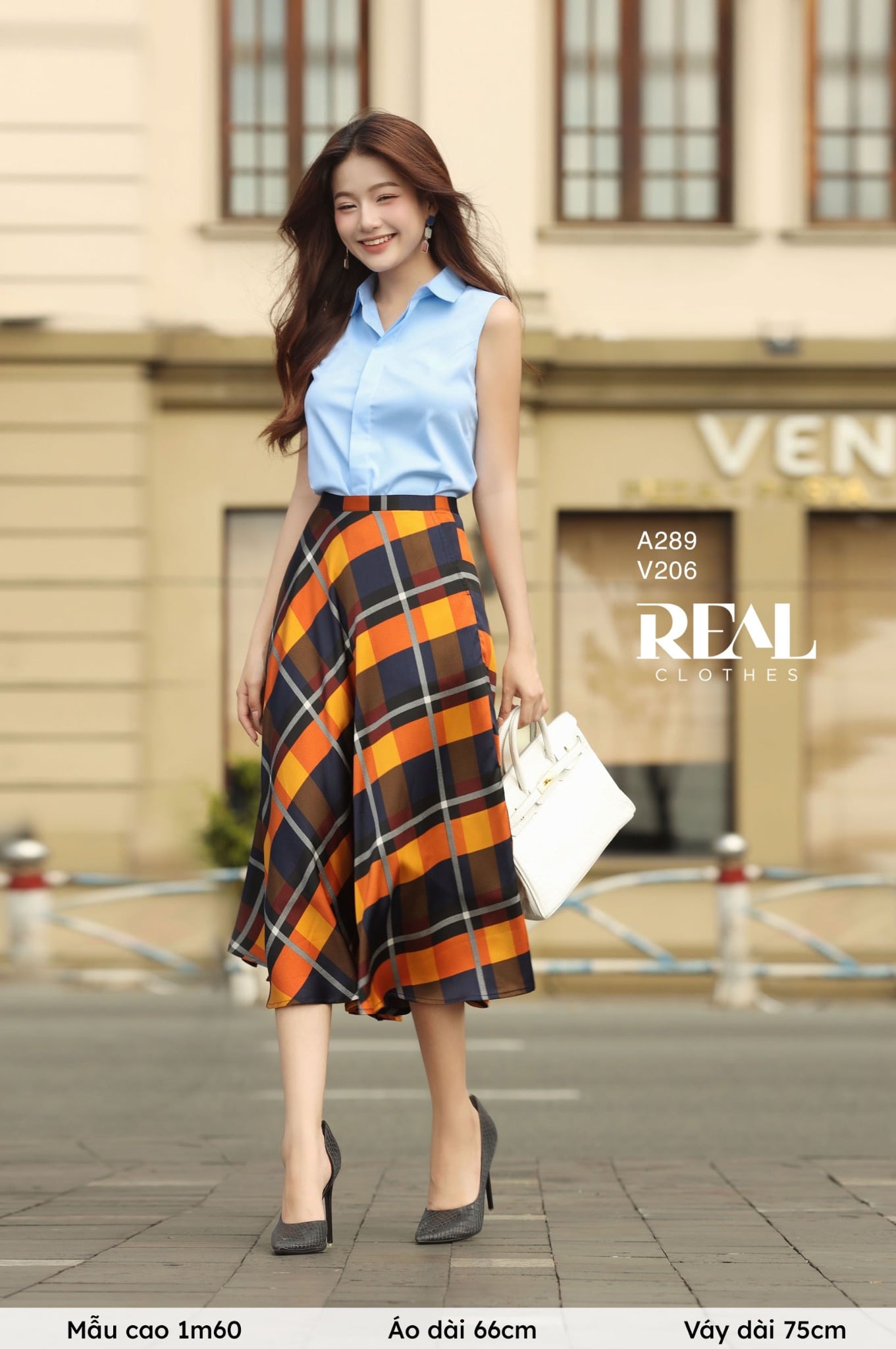 Váy xòe midi ô vuông cam SALE - size M