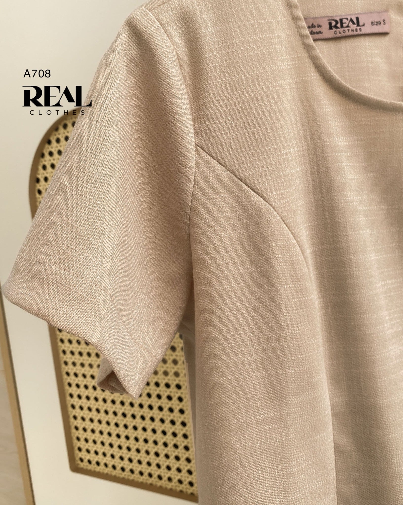 Áo xẻ tà linen bạc xỉu SALE