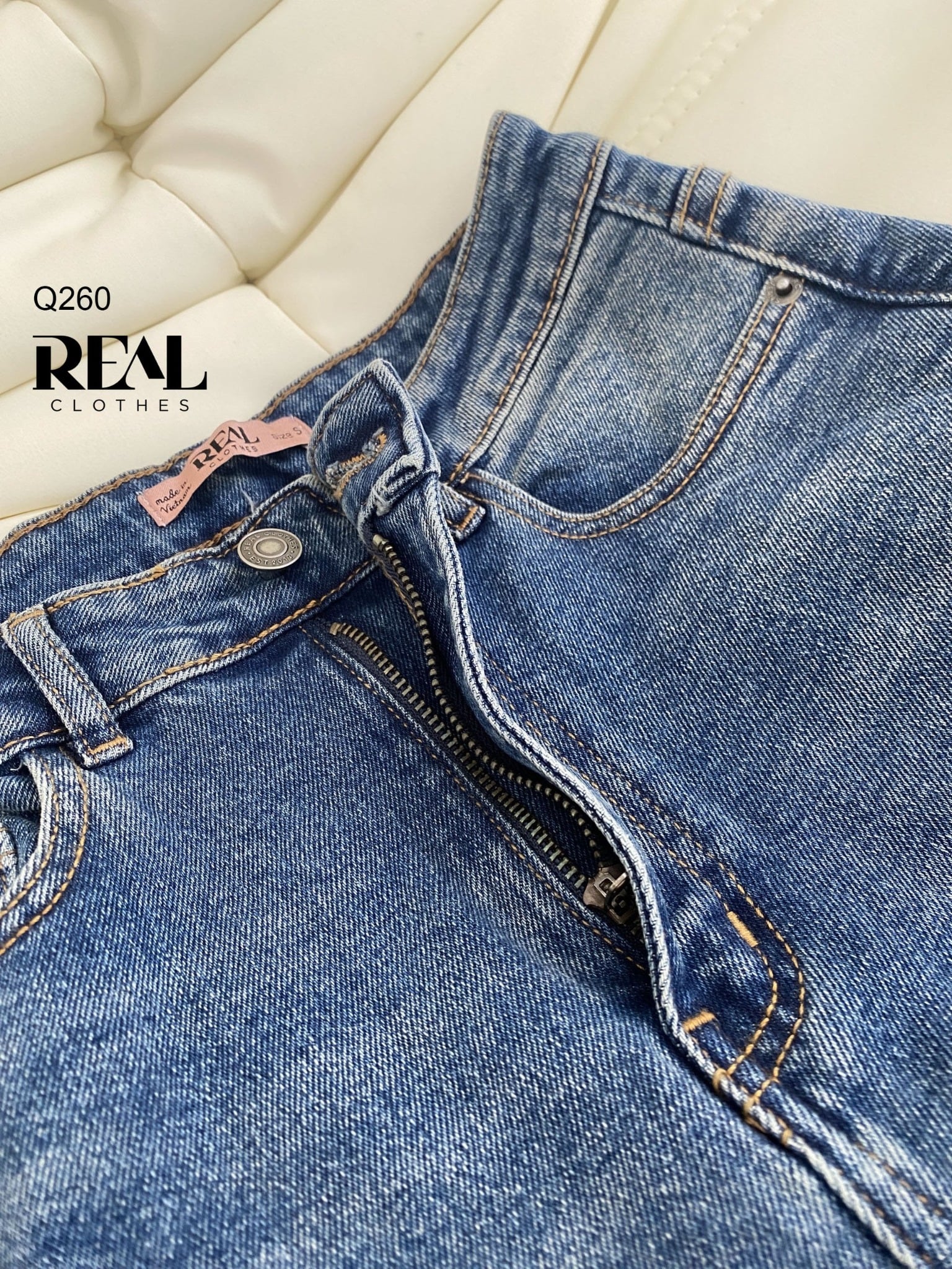 Quần Jeans lật lai xanh đậm - size XS
