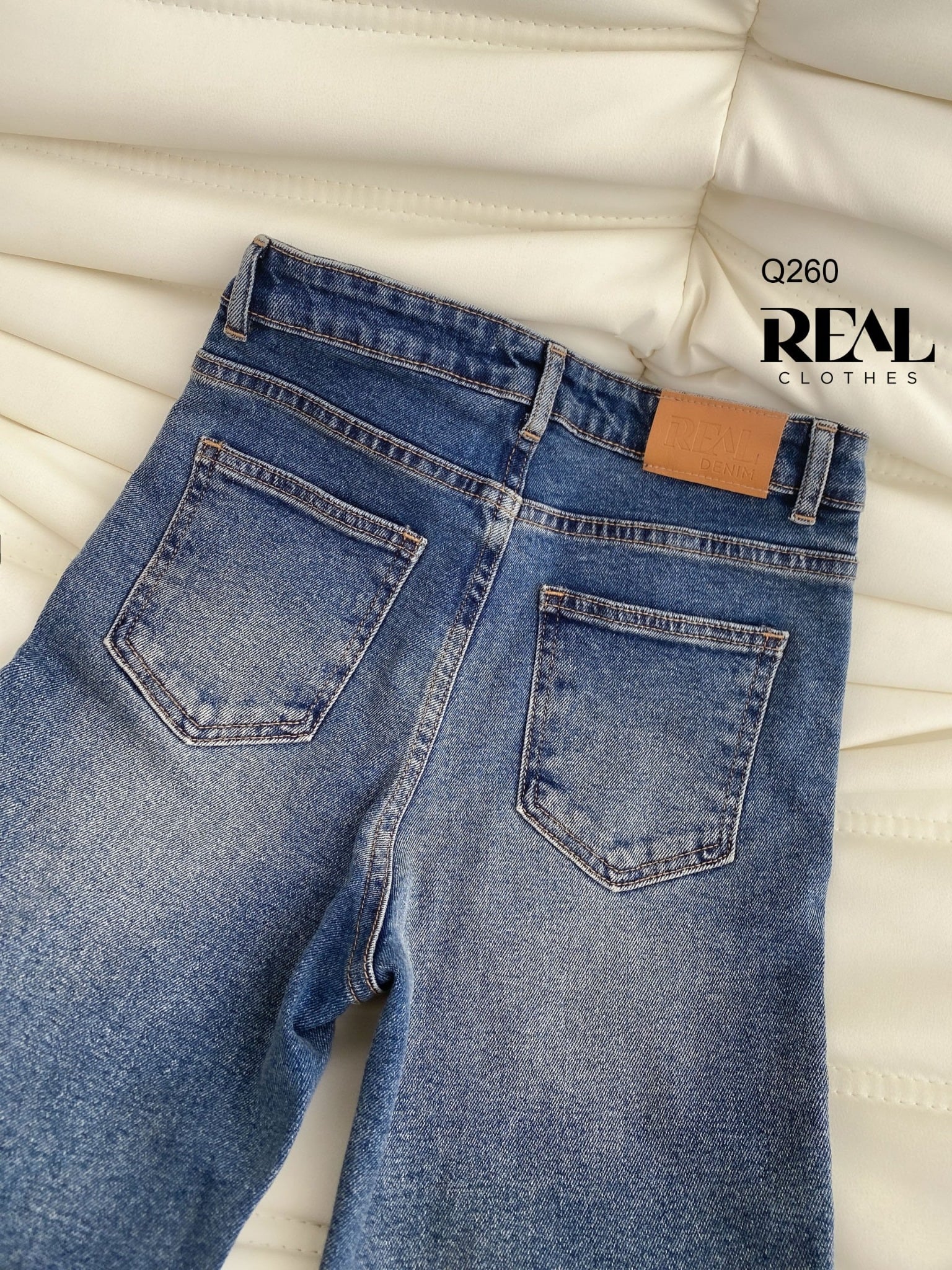 Quần Jeans lật lai xanh đậm - size XS