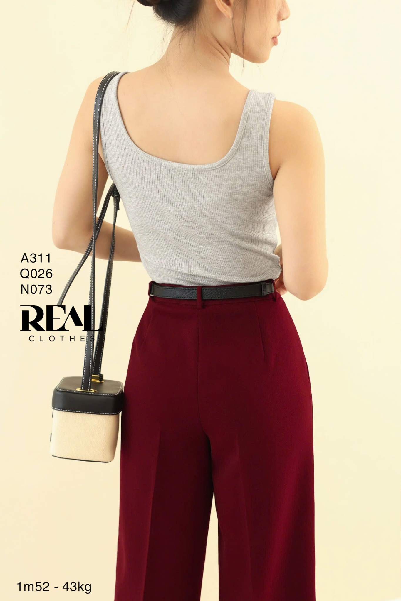 Áo tank top cổ U xám SALE