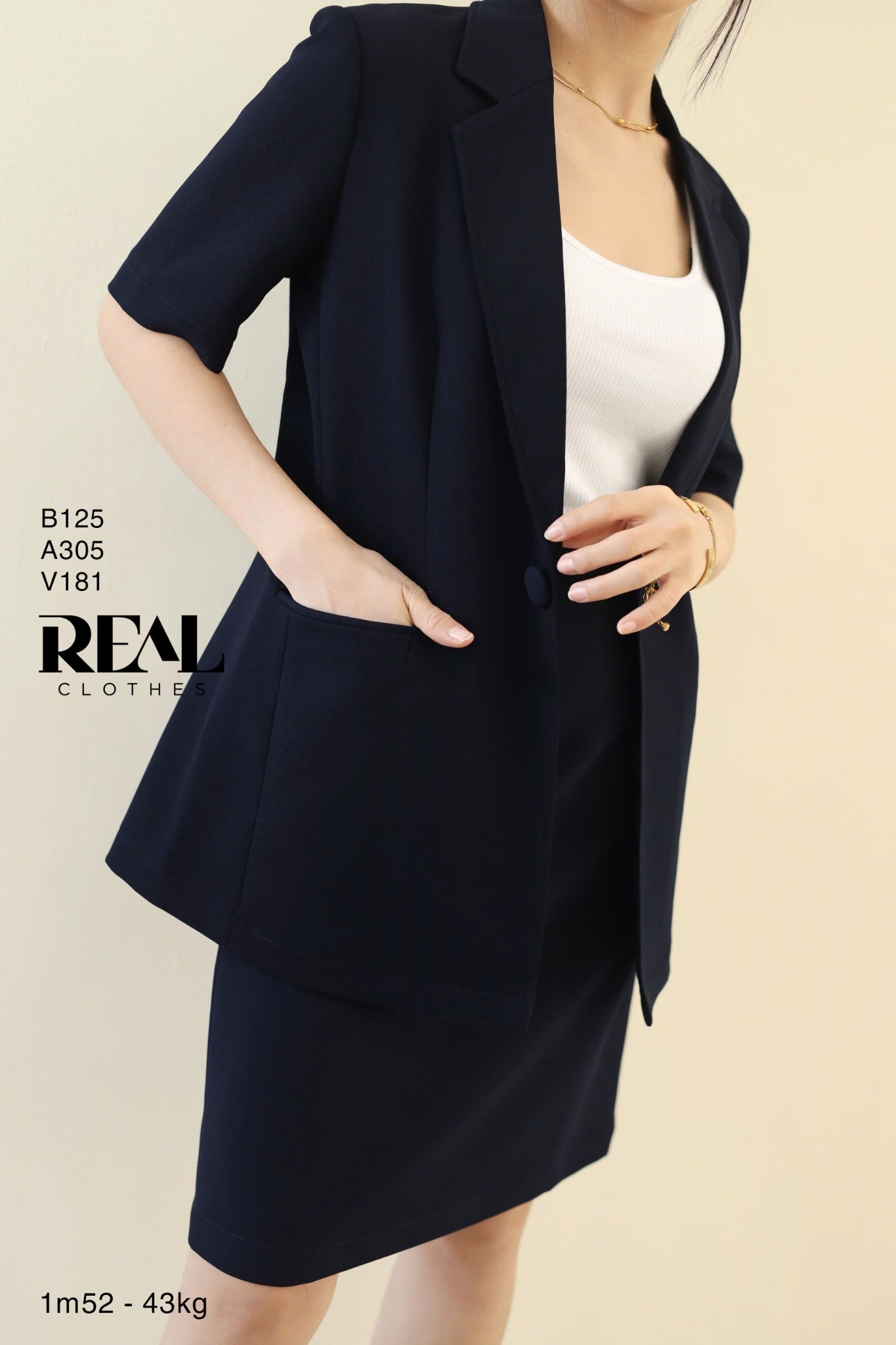 Áo tank top cổ U trắng SALE