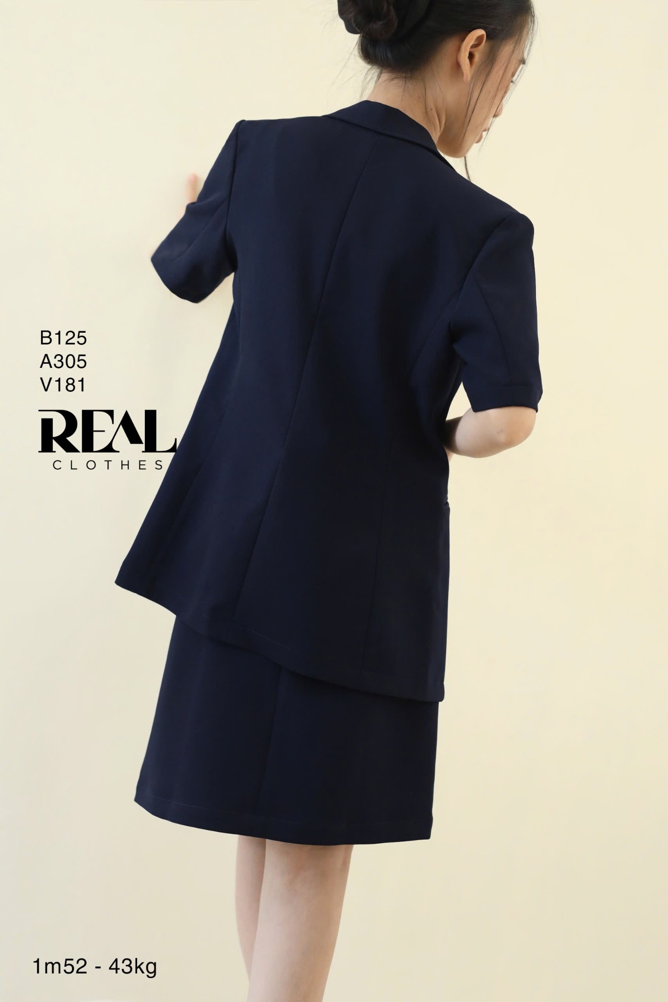 Áo tank top cổ U trắng SALE