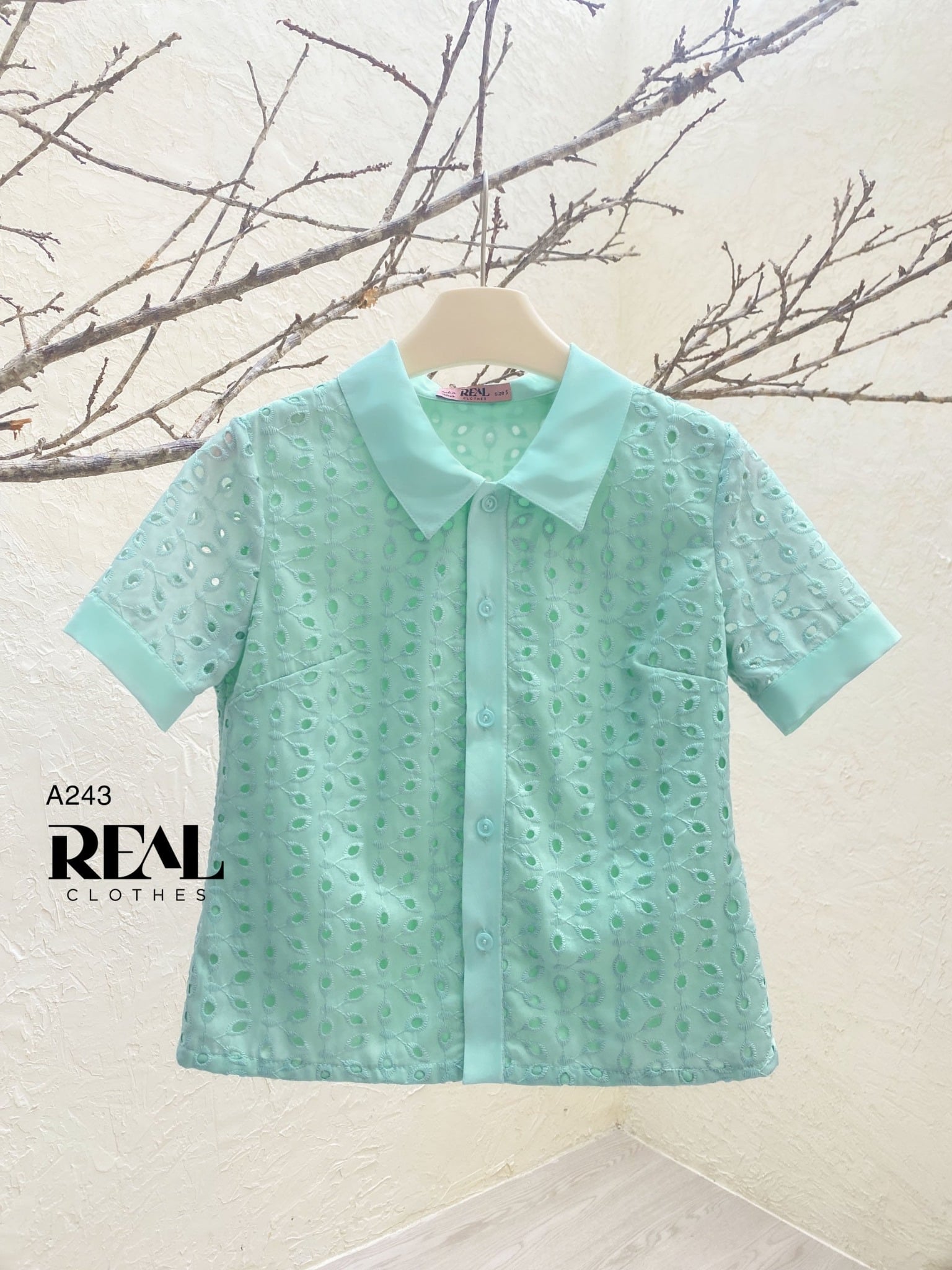 Croptop ren xanh SALE