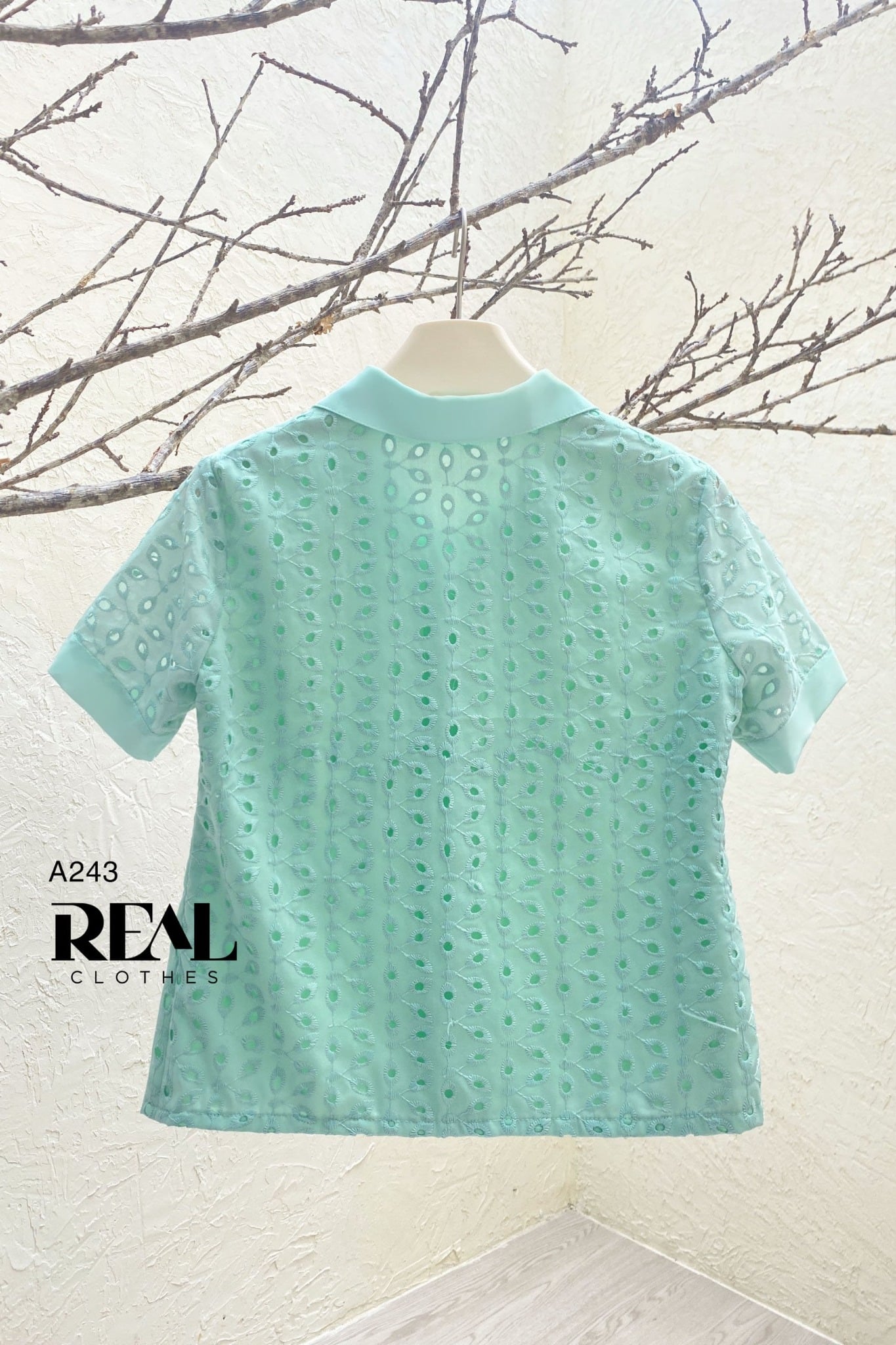 Croptop ren xanh SALE