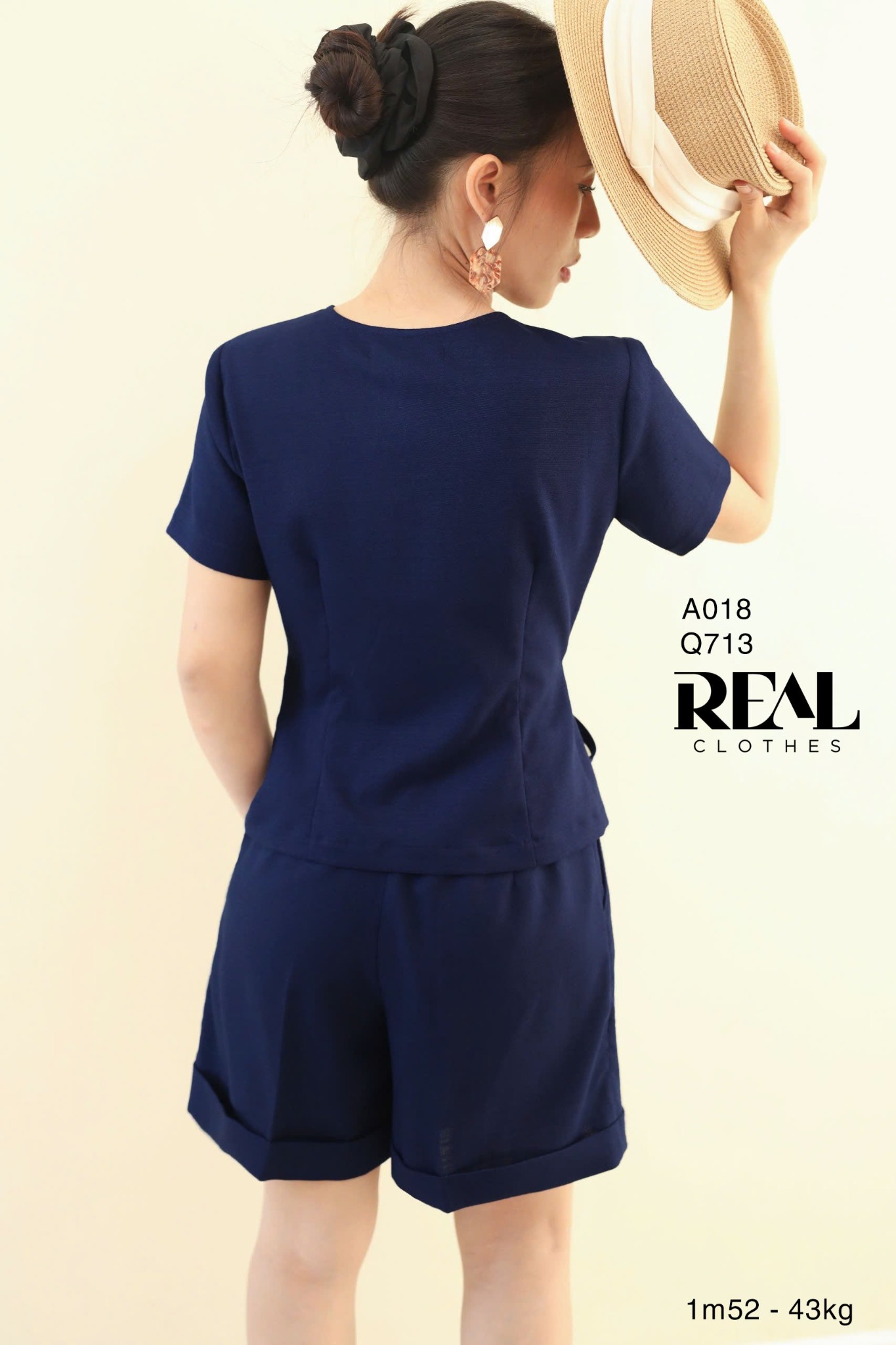 Áo chéo linen navy