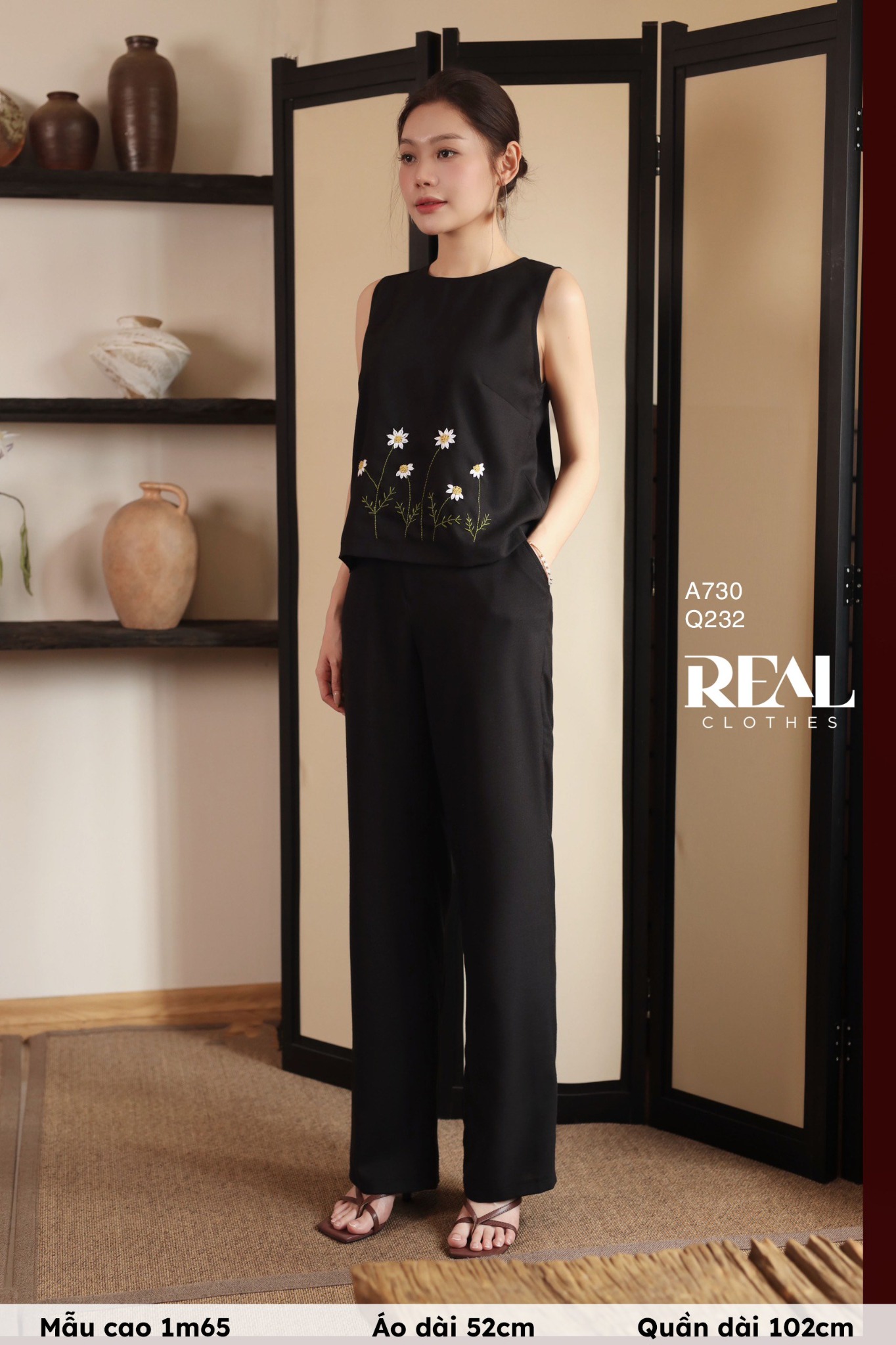 Áo linen đen thêu tay