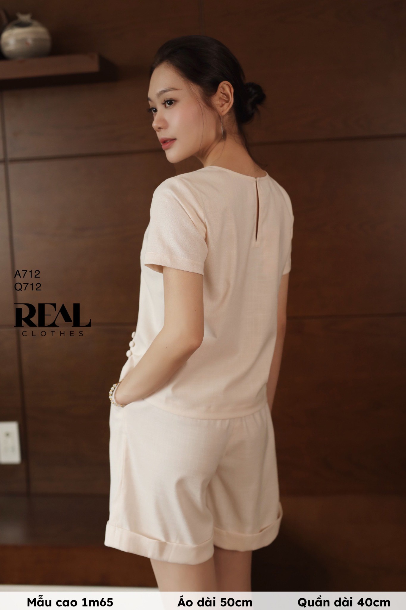 Áo xẻ tà linen bạc xỉu MỚI SALE