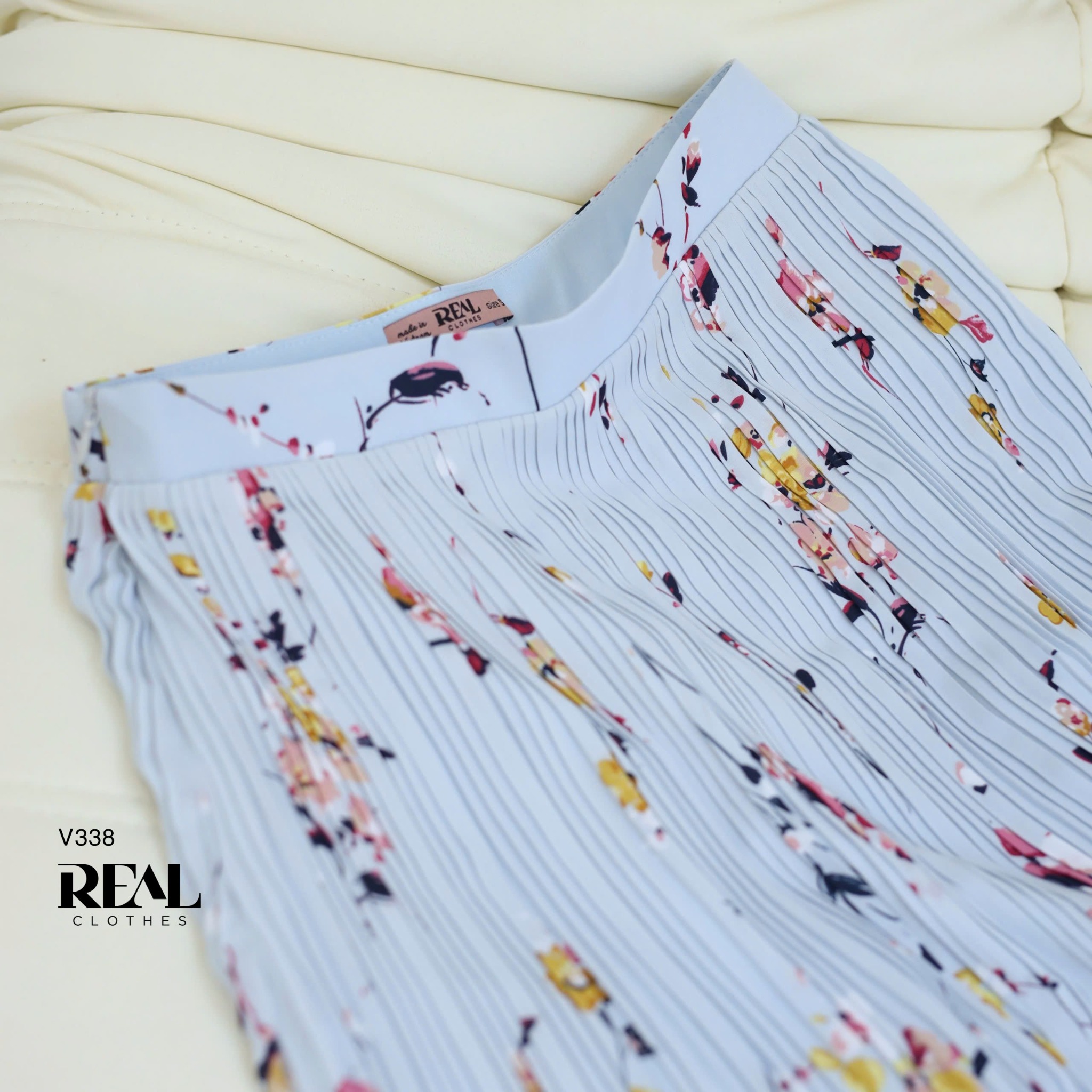 Váy dập li hoa xanh FINAL SALE