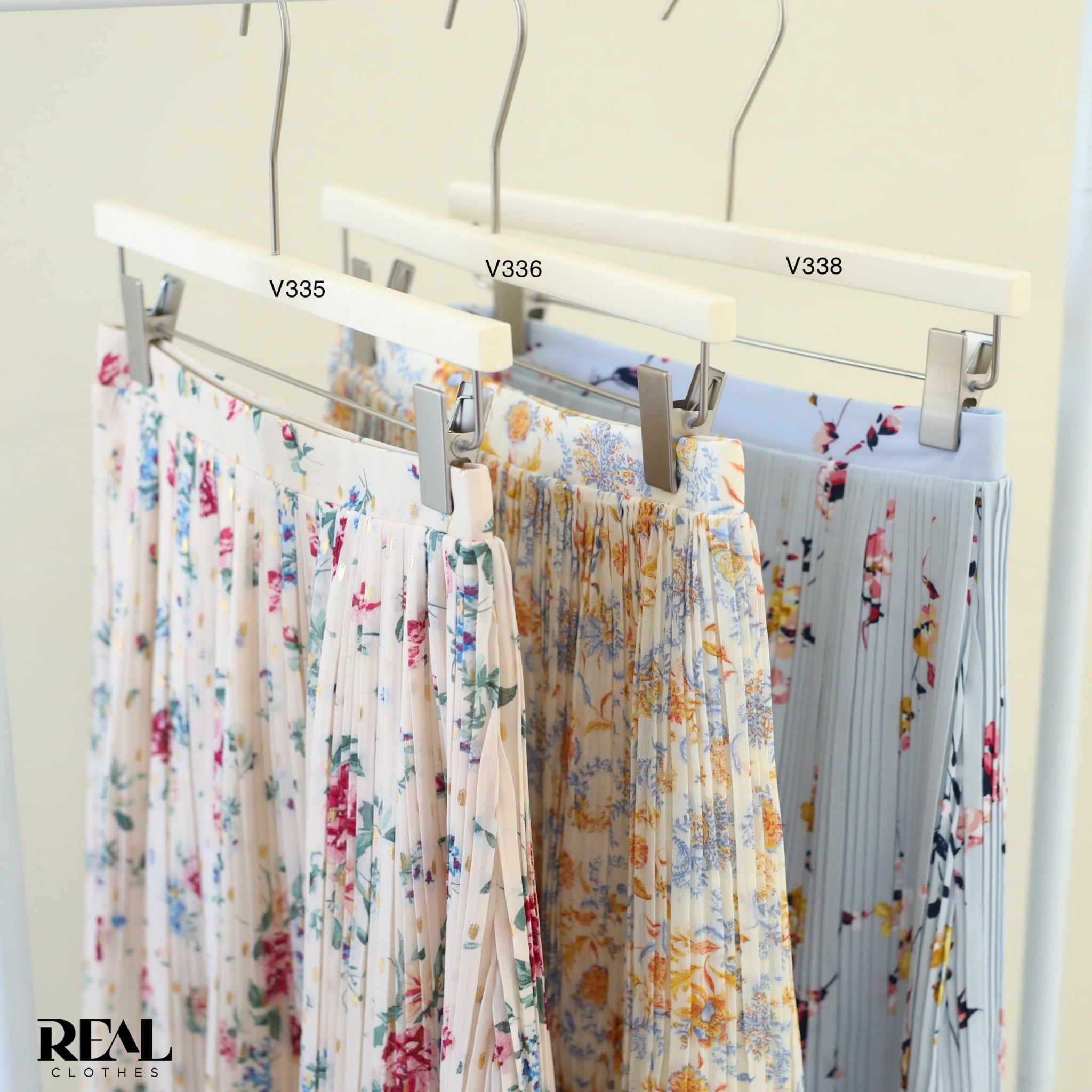 Váy dập li hoa xanh FINAL SALE