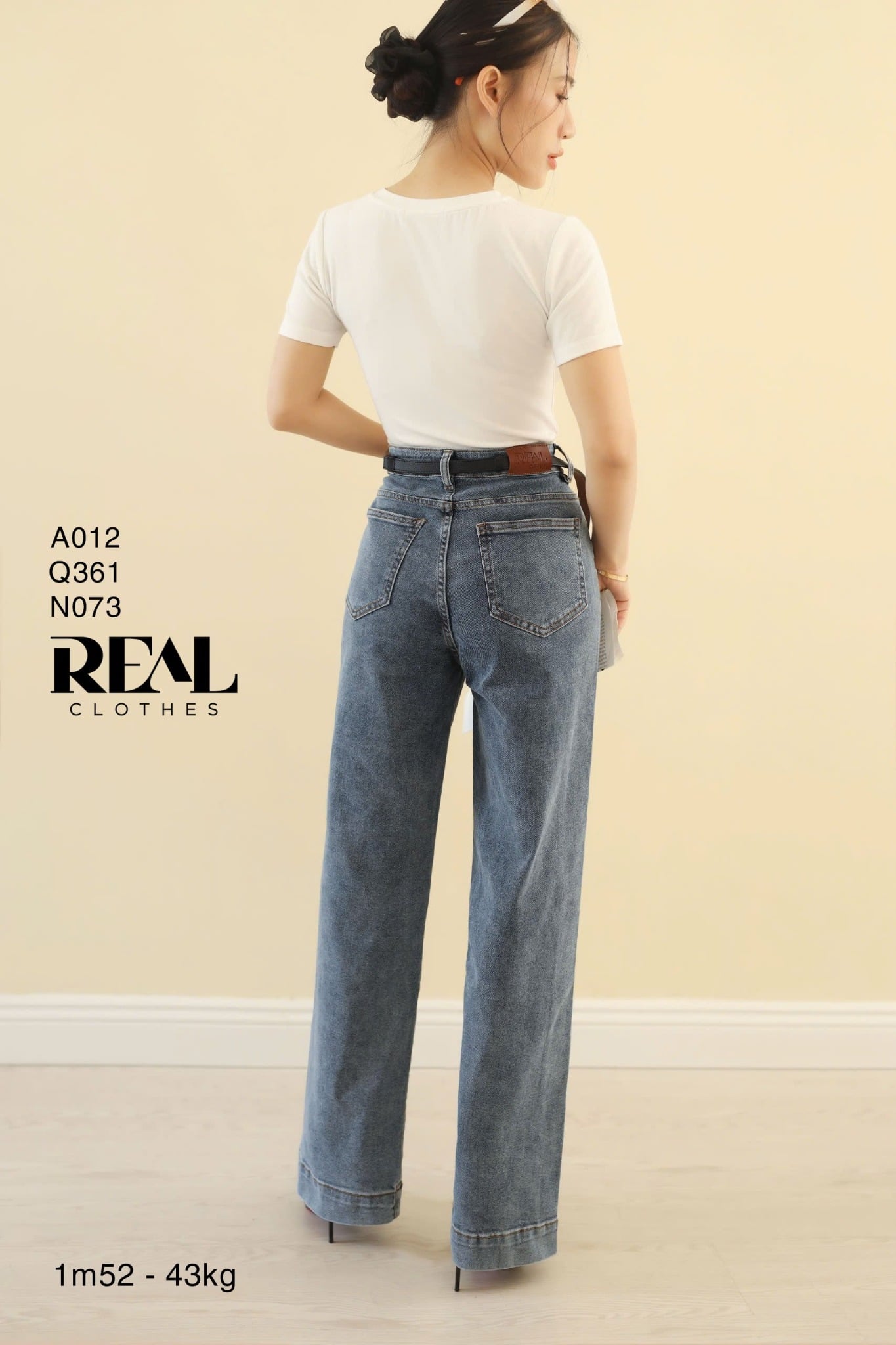 Quần Jeans ống đứng xanh nhạt