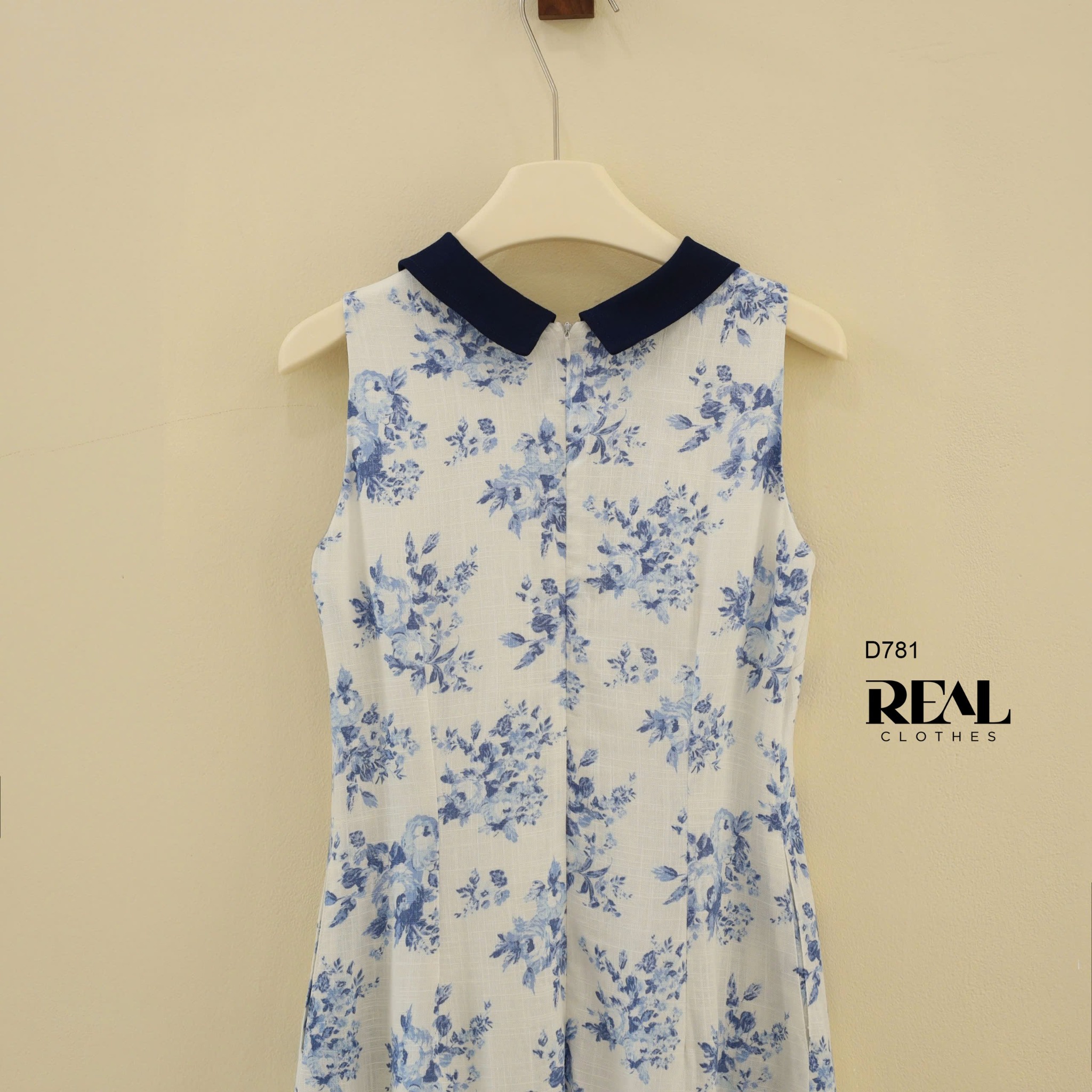 Đầm suông hoa xanh cổ lá sen SALE