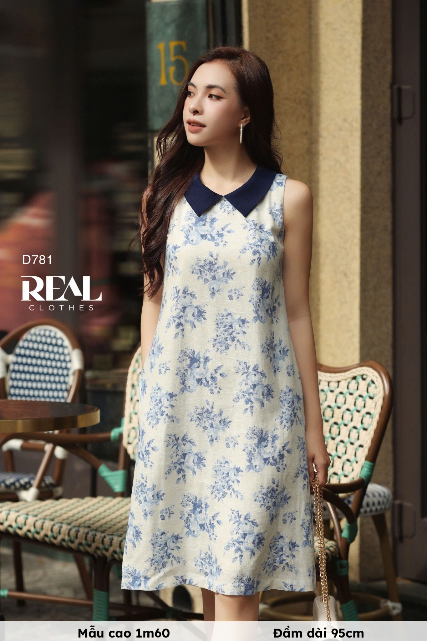 Đầm suông hoa xanh cổ lá sen SALE