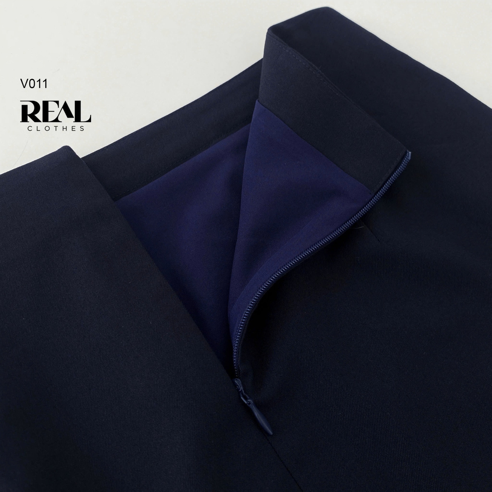 Bút chì túi xẻ hở xanh đen SALE