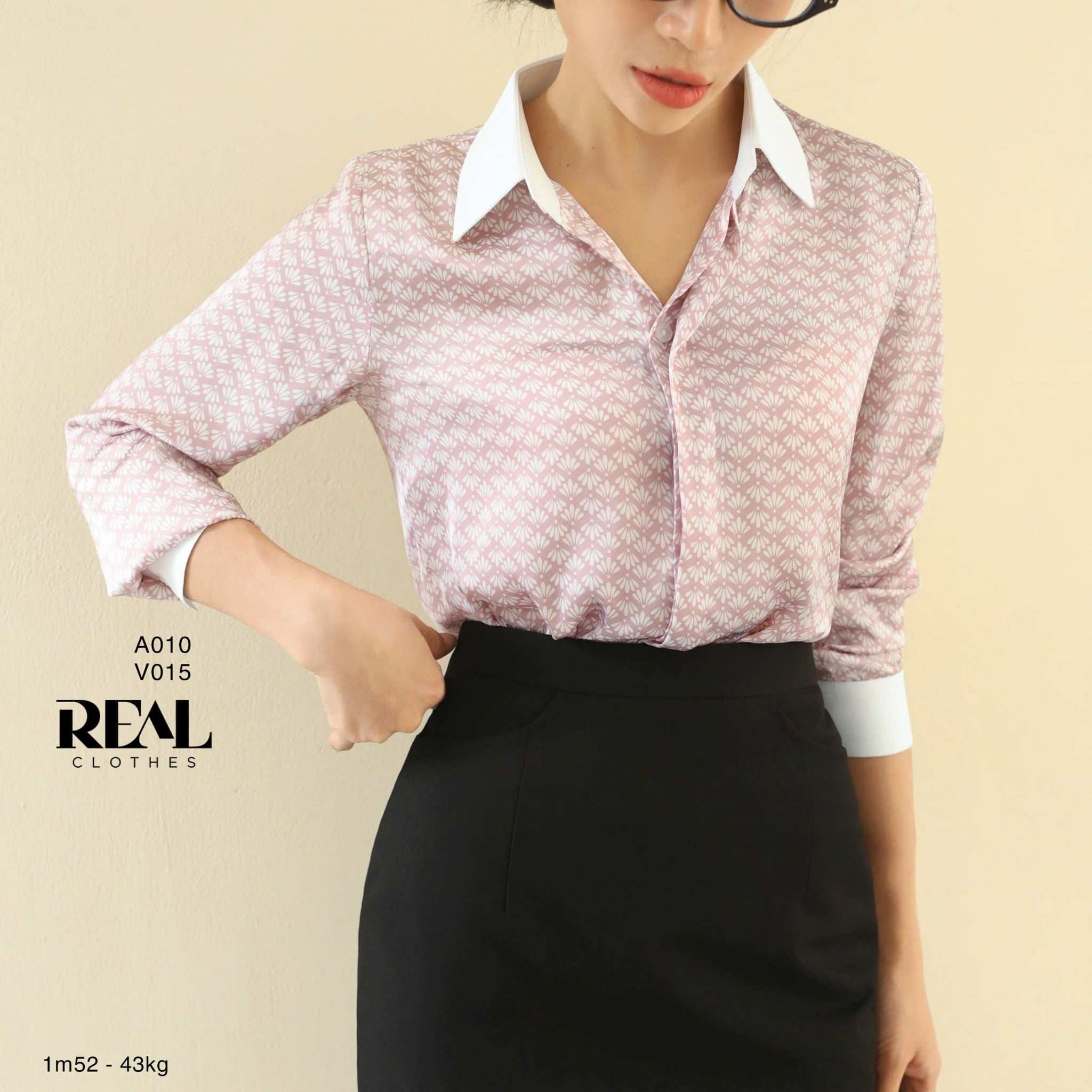 Bút chì túi xẻ hở đen SALE