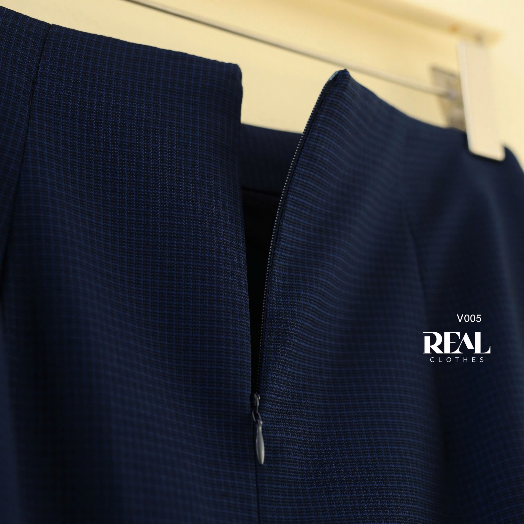 Váy Japan cách điệu ô vuông xanh SALE - size XS